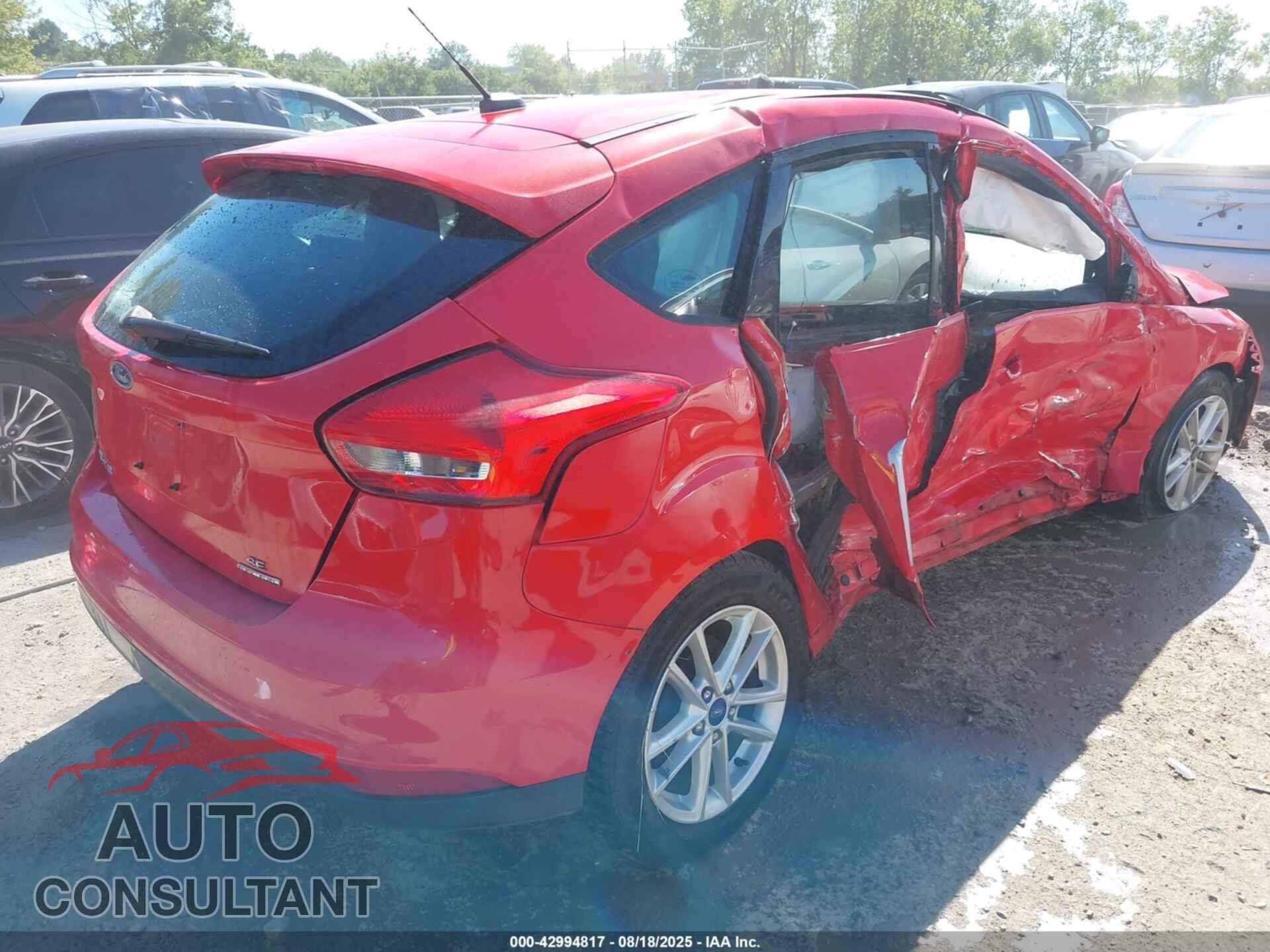 FORD FOCUS 2016 - 1FADP3K23GL353442