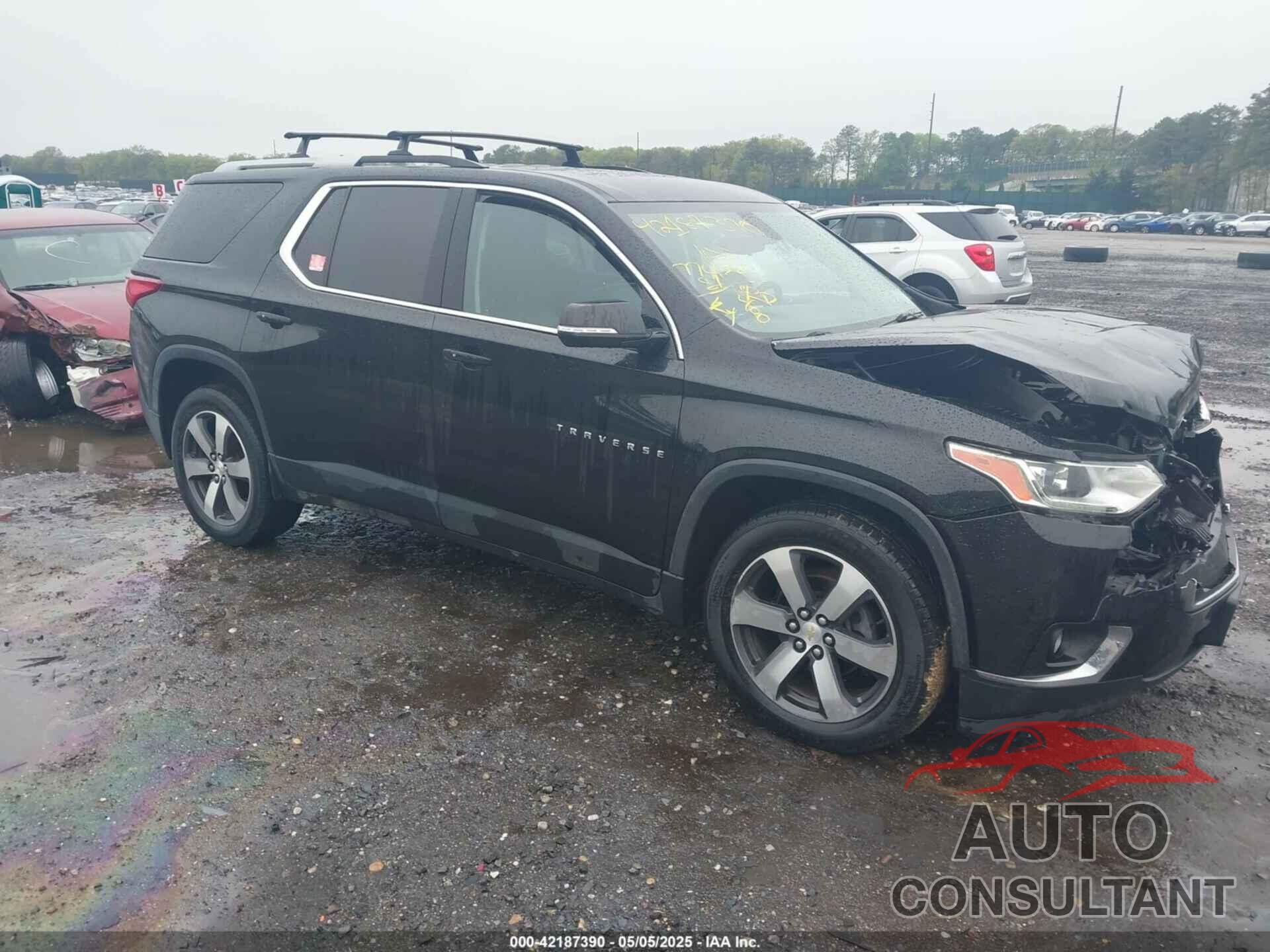 CHEVROLET TRAVERSE 2018 - 1GNEVHKW1JJ157532