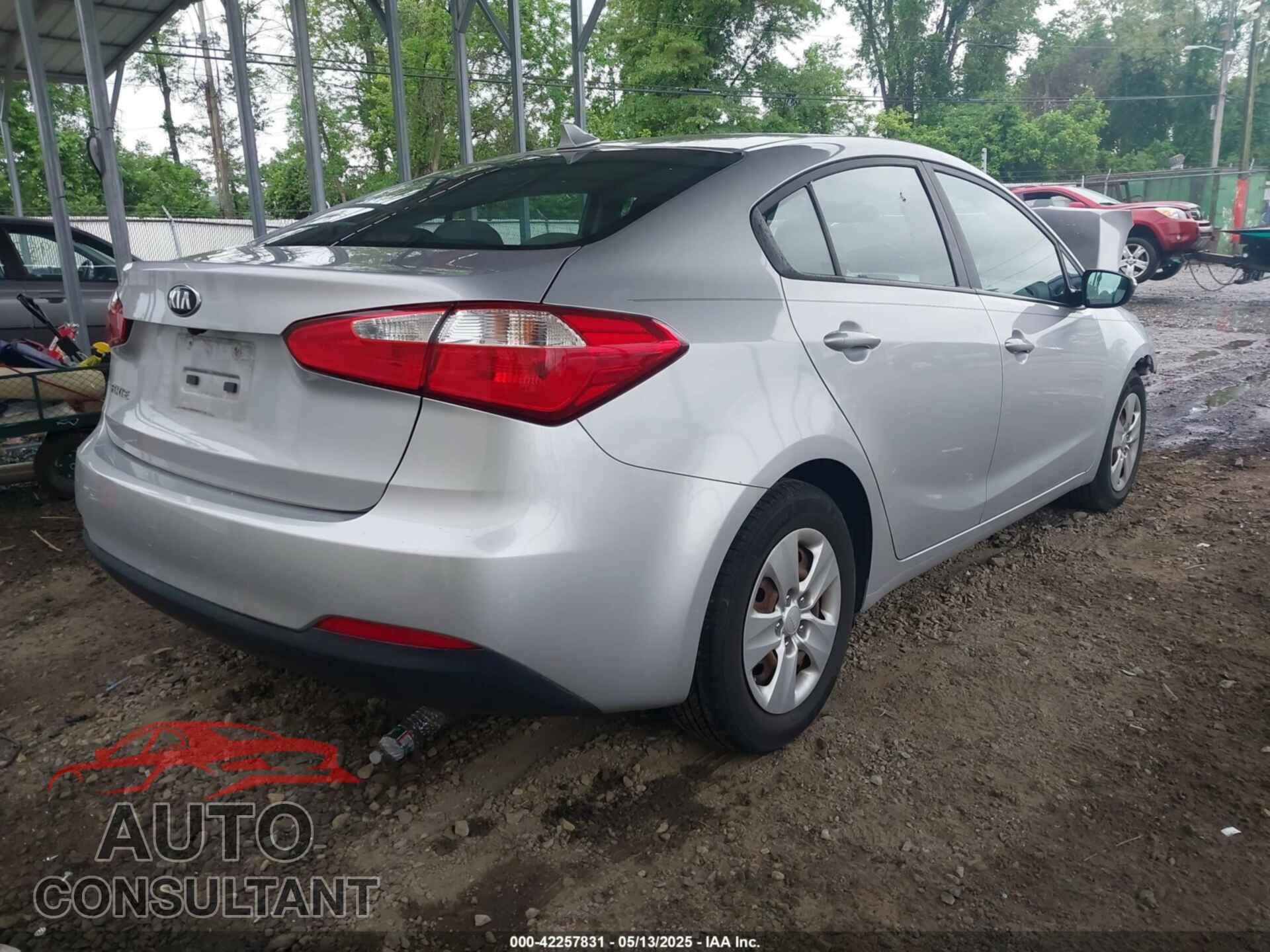 KIA FORTE 2016 - KNAFX4A67G5541315