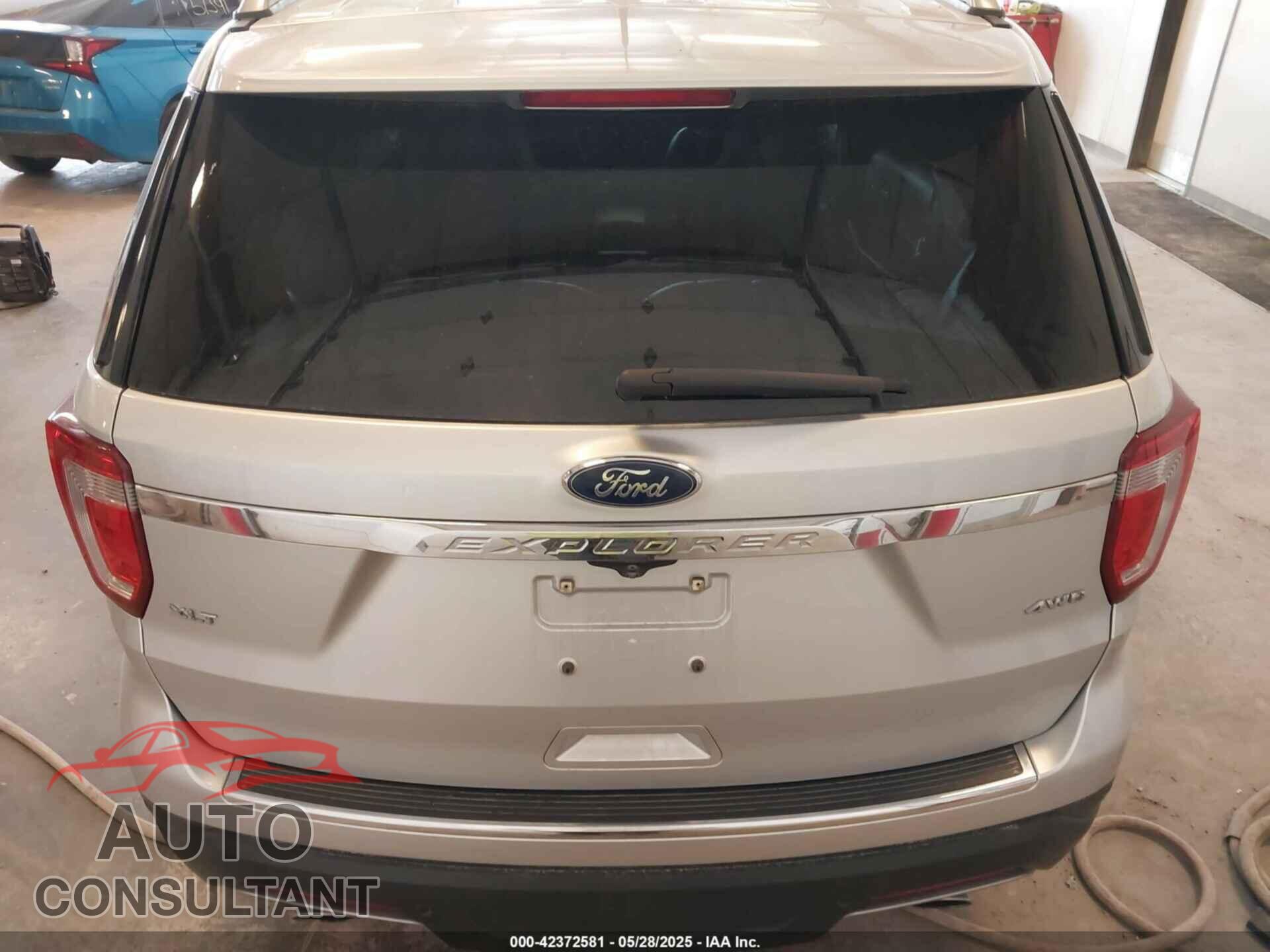 FORD EXPLORER 2018 - 1FM5K8D84JGA78428