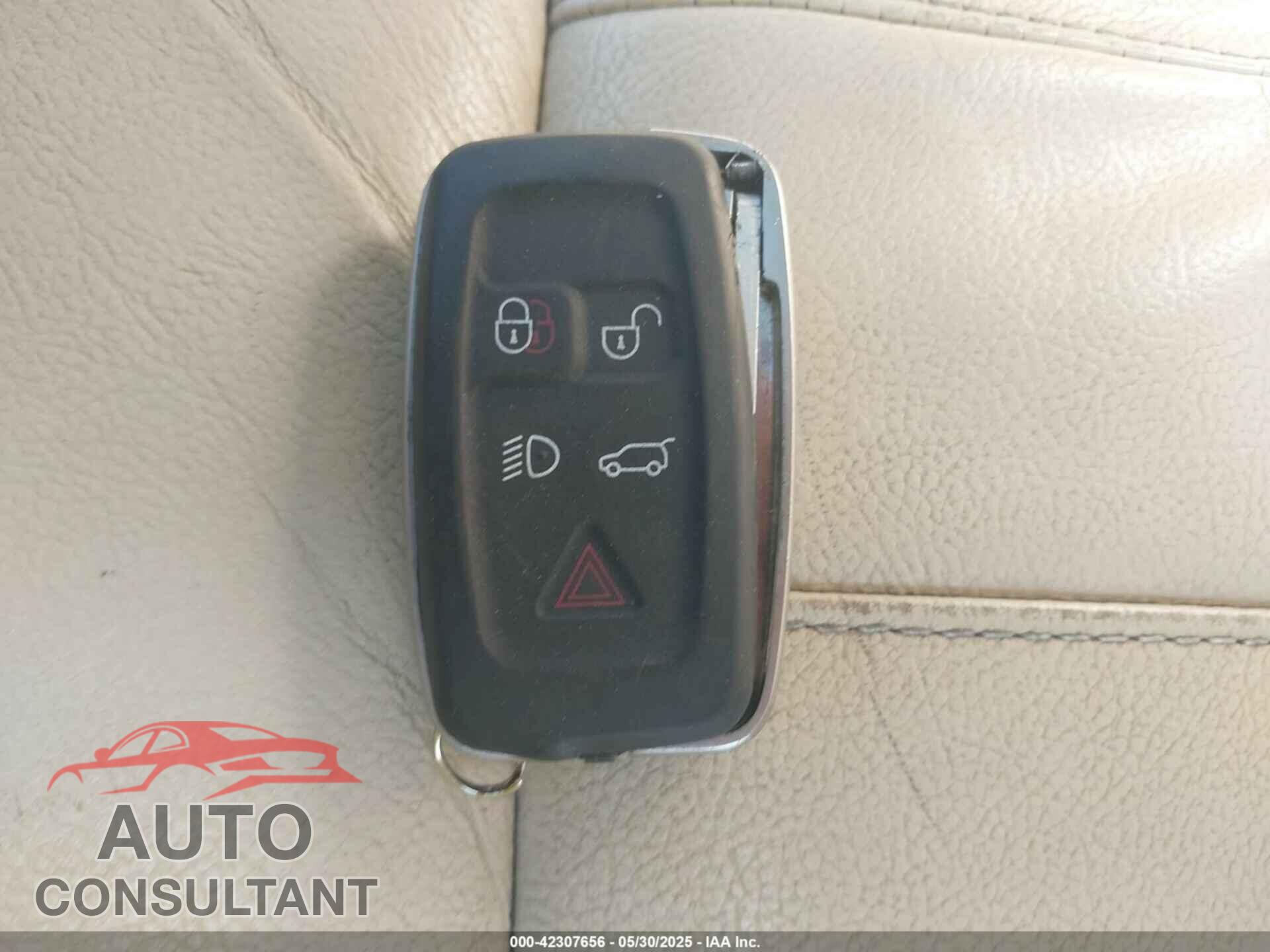LAND ROVER RANGE ROVER 2011 - SALME1D48BA353677