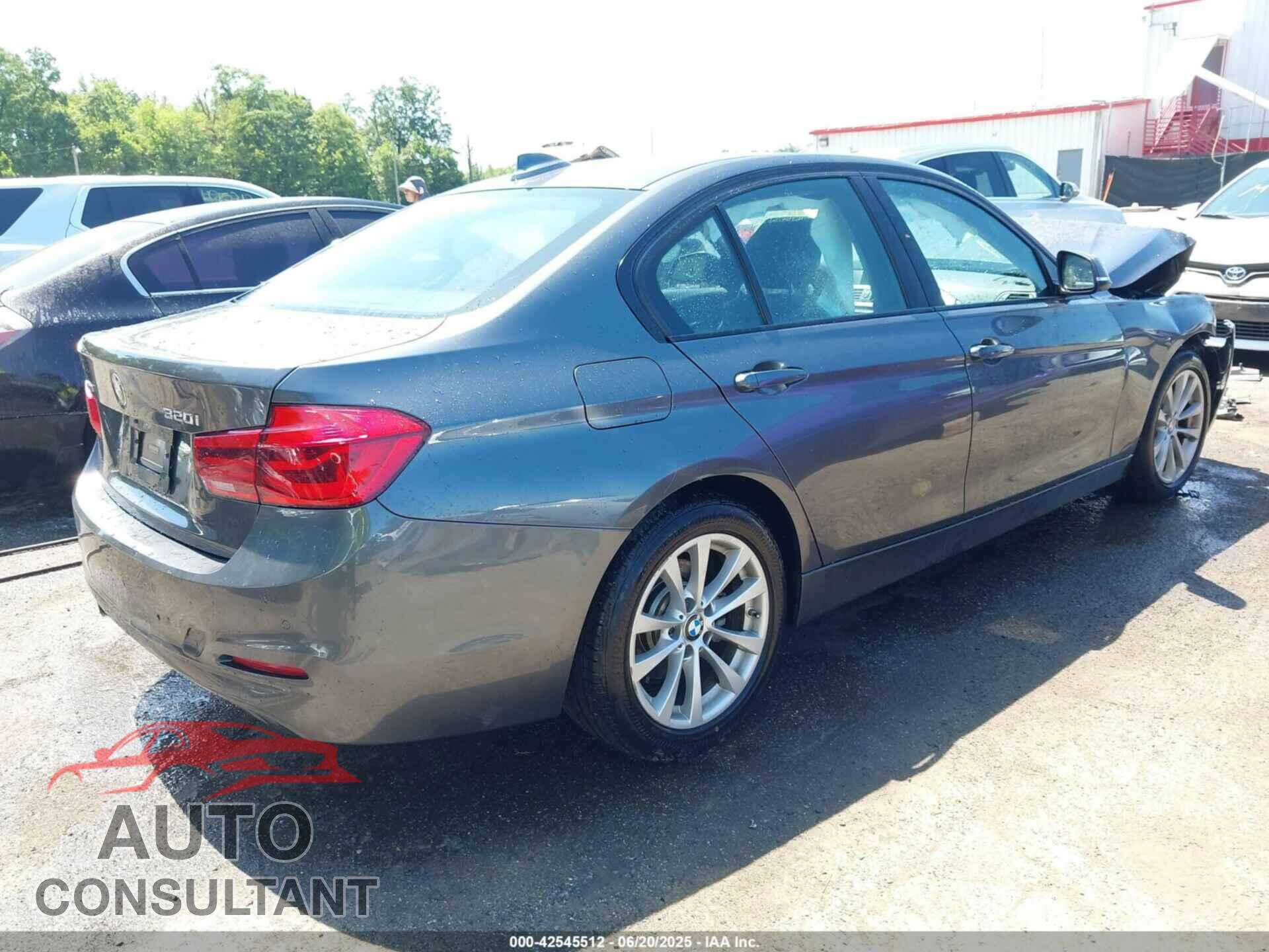 BMW 320I 2016 - WBA8A3C52GK689284