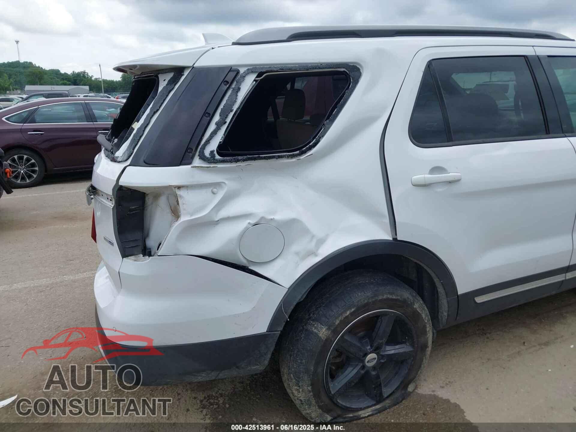 FORD EXPLORER 2017 - 1FM5K8DH8HGC24324
