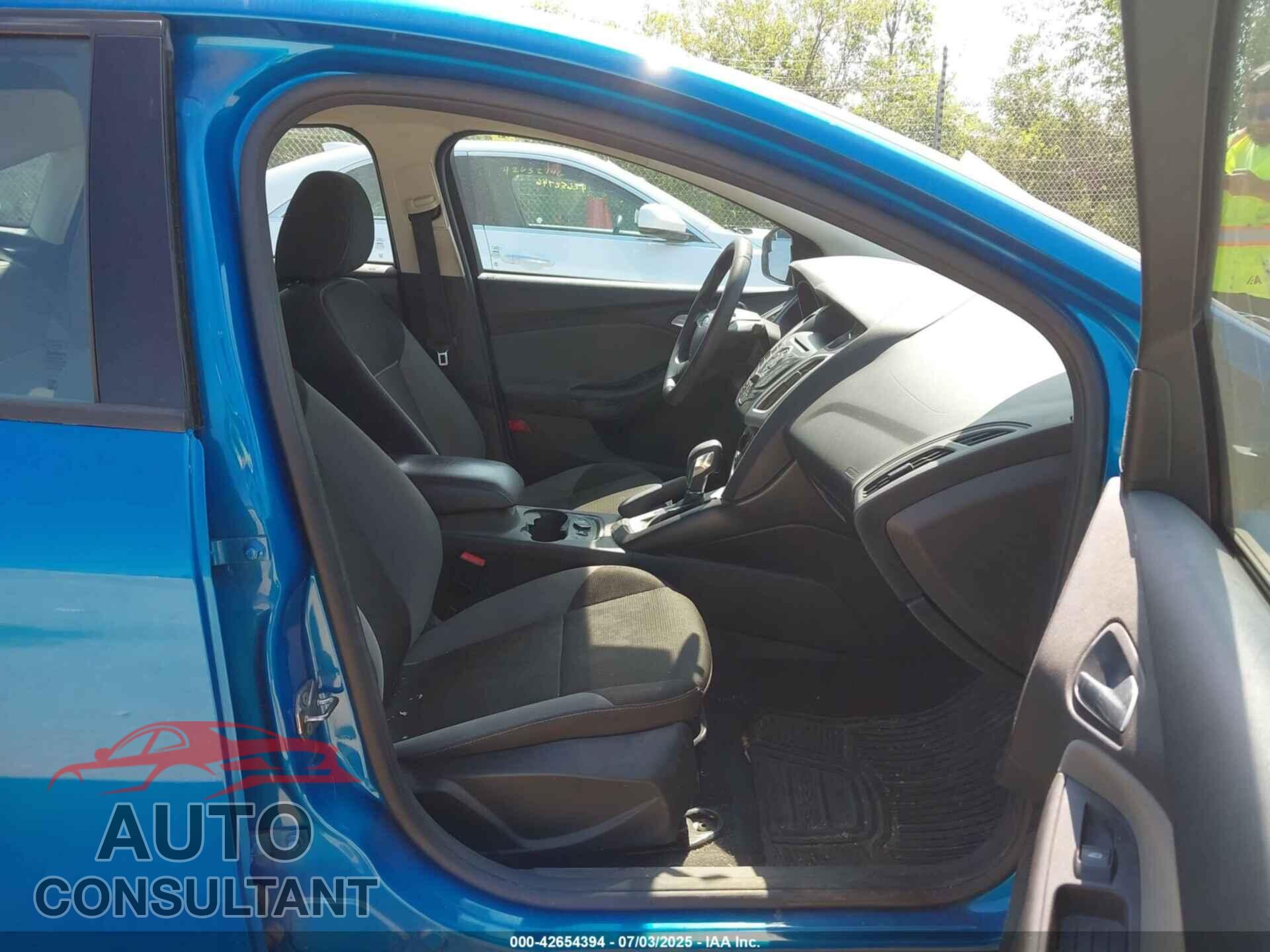 FORD FOCUS 2014 - 1FADP3F20EL355303
