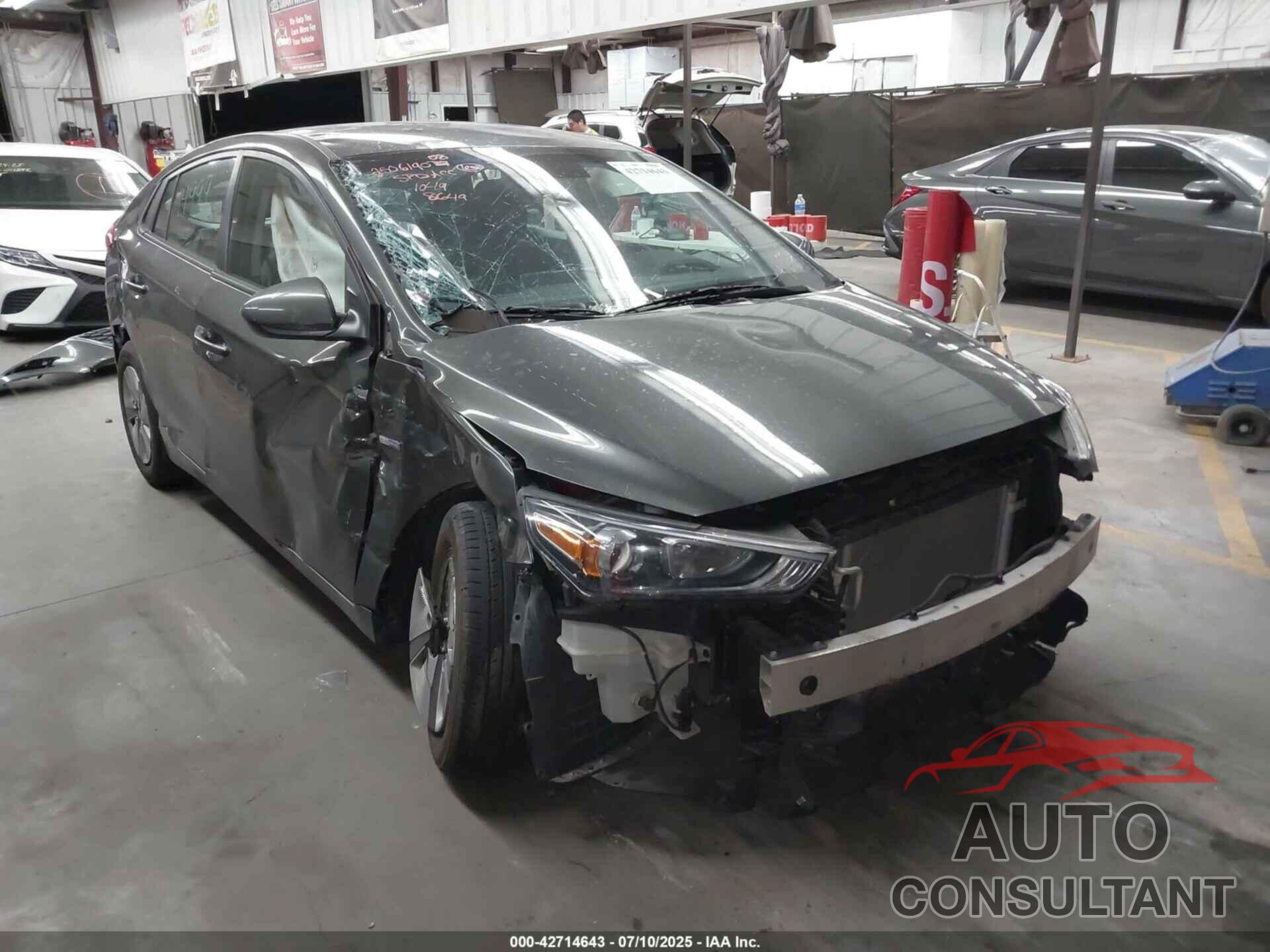 HYUNDAI IONIQ HYBRID 2020 - KMHC65LC4LU238649