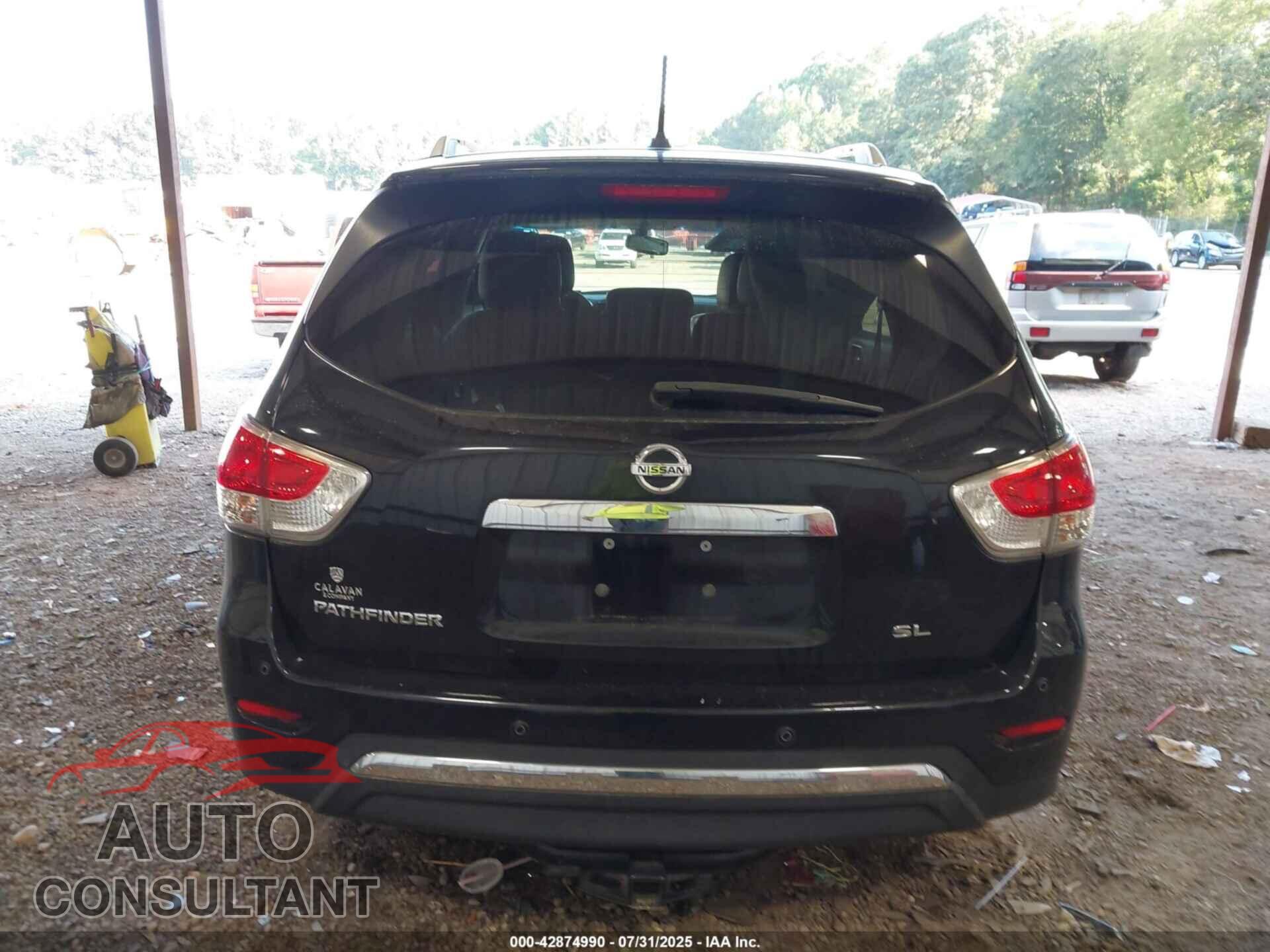 NISSAN PATHFINDER 2015 - 5N1AR2MN6FC610936