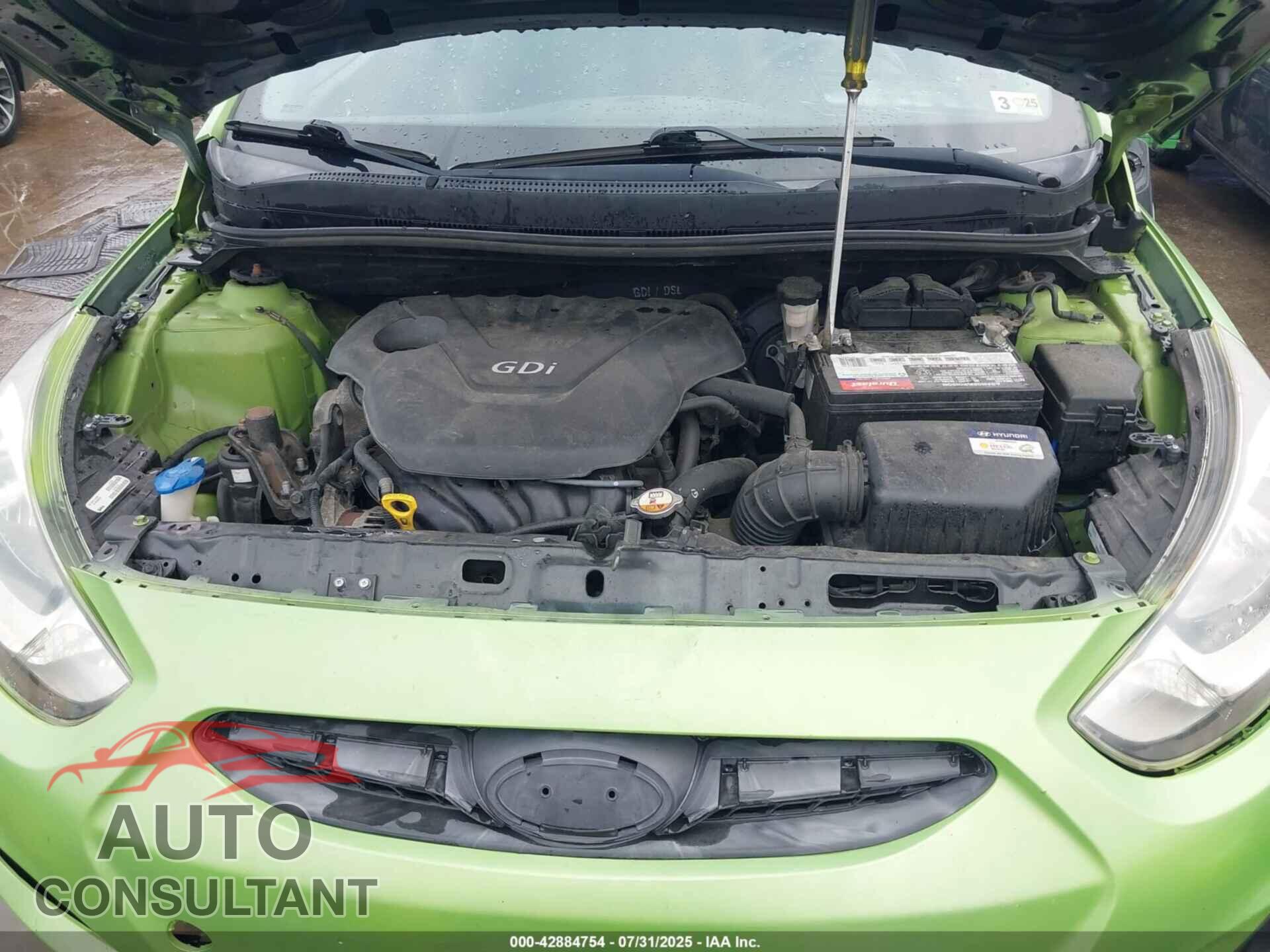 HYUNDAI ACCENT 2013 - KMHCU5AE1DU092402