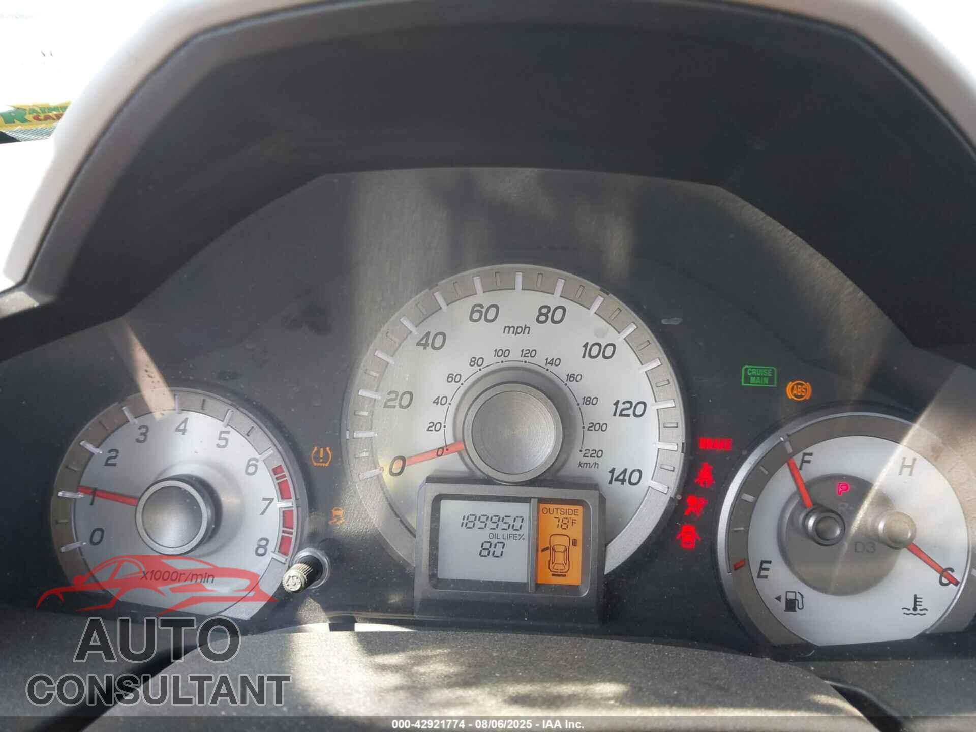 HONDA PILOT 2015 - 5FNYF3H56FB016538