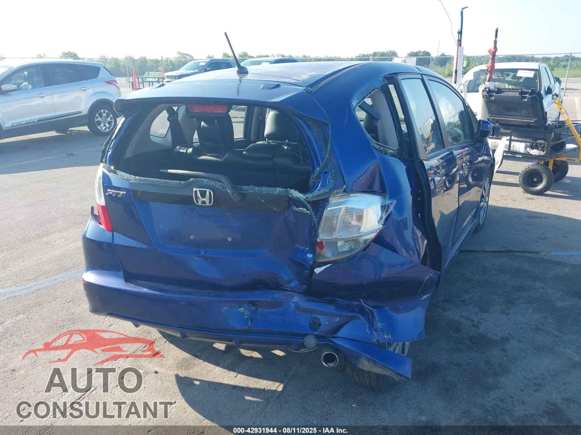 HONDA FIT 2012 - JHMGE8H56CC034282