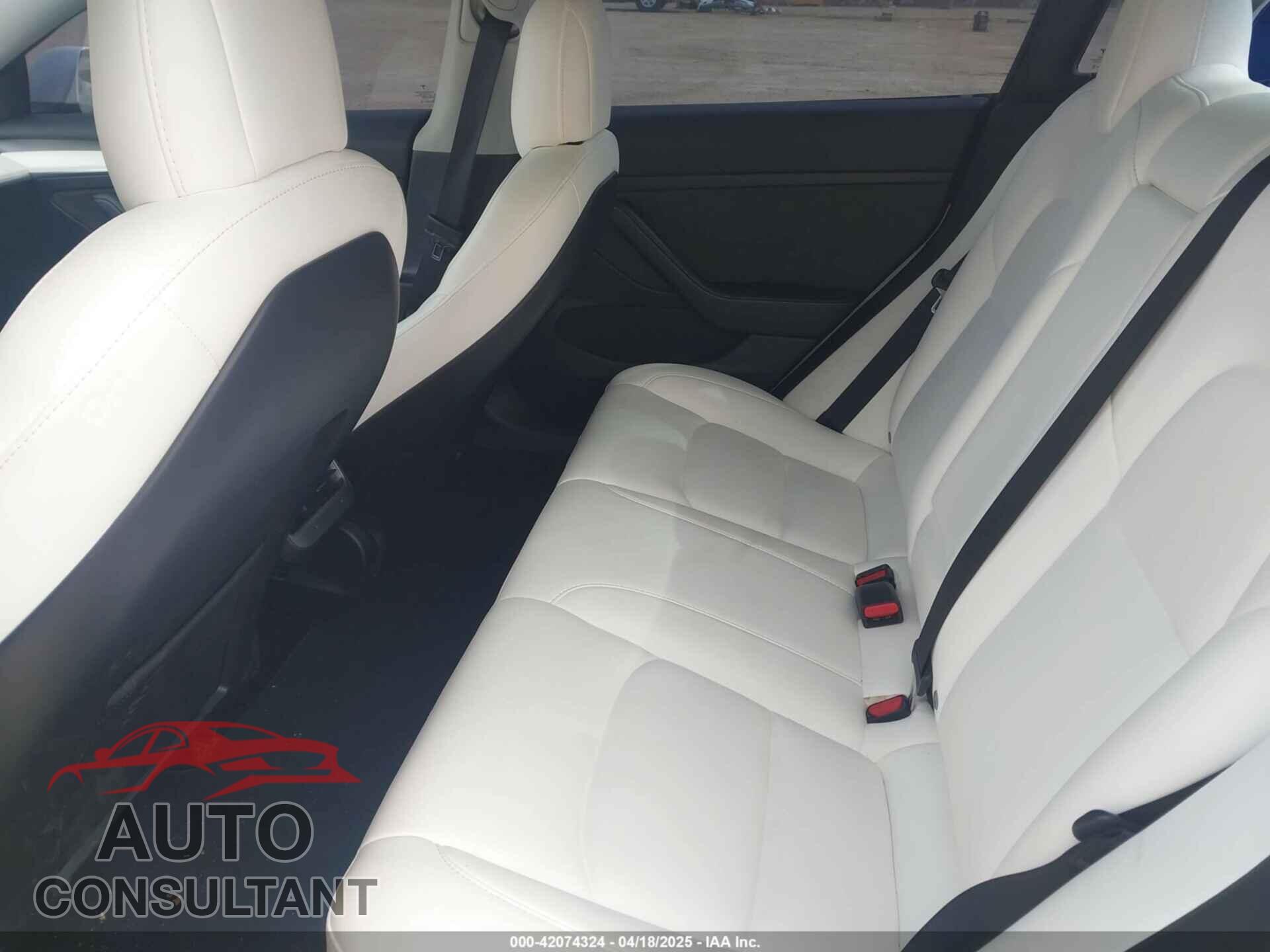 TESLA MODEL 3 2022 - 5YJ3E1EC1NF294332