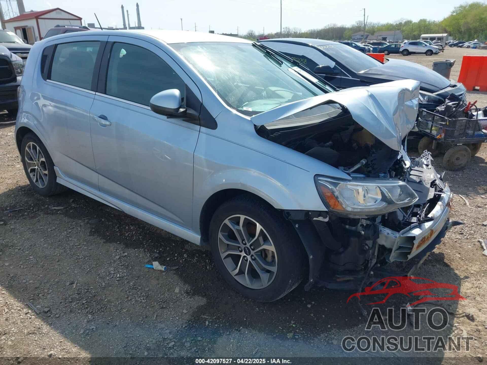 CHEVROLET SONIC 2018 - 1G1JD6SH0J4123346