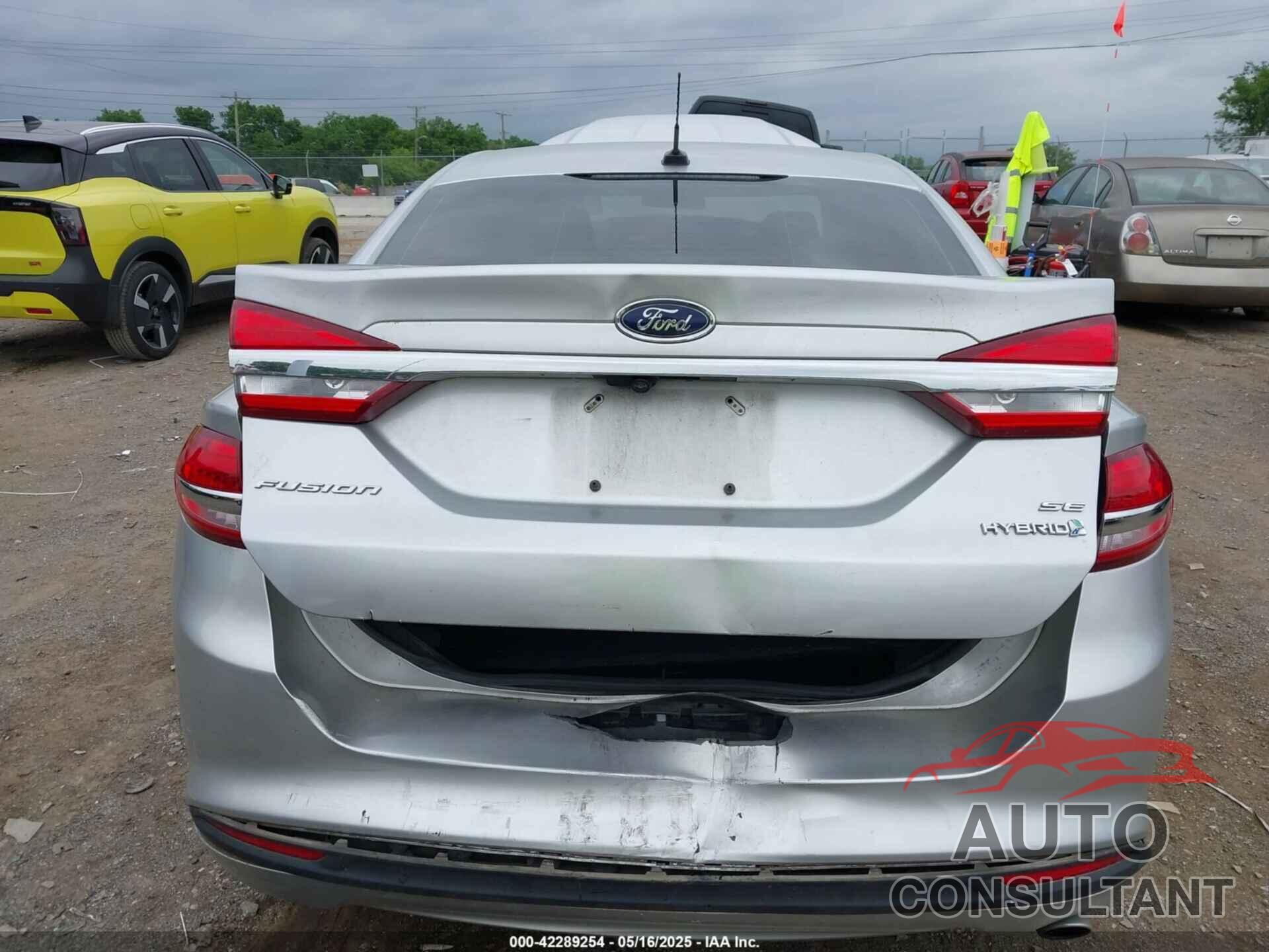 FORD FUSION HYBRID 2017 - 3FA6P0LU6HR357026