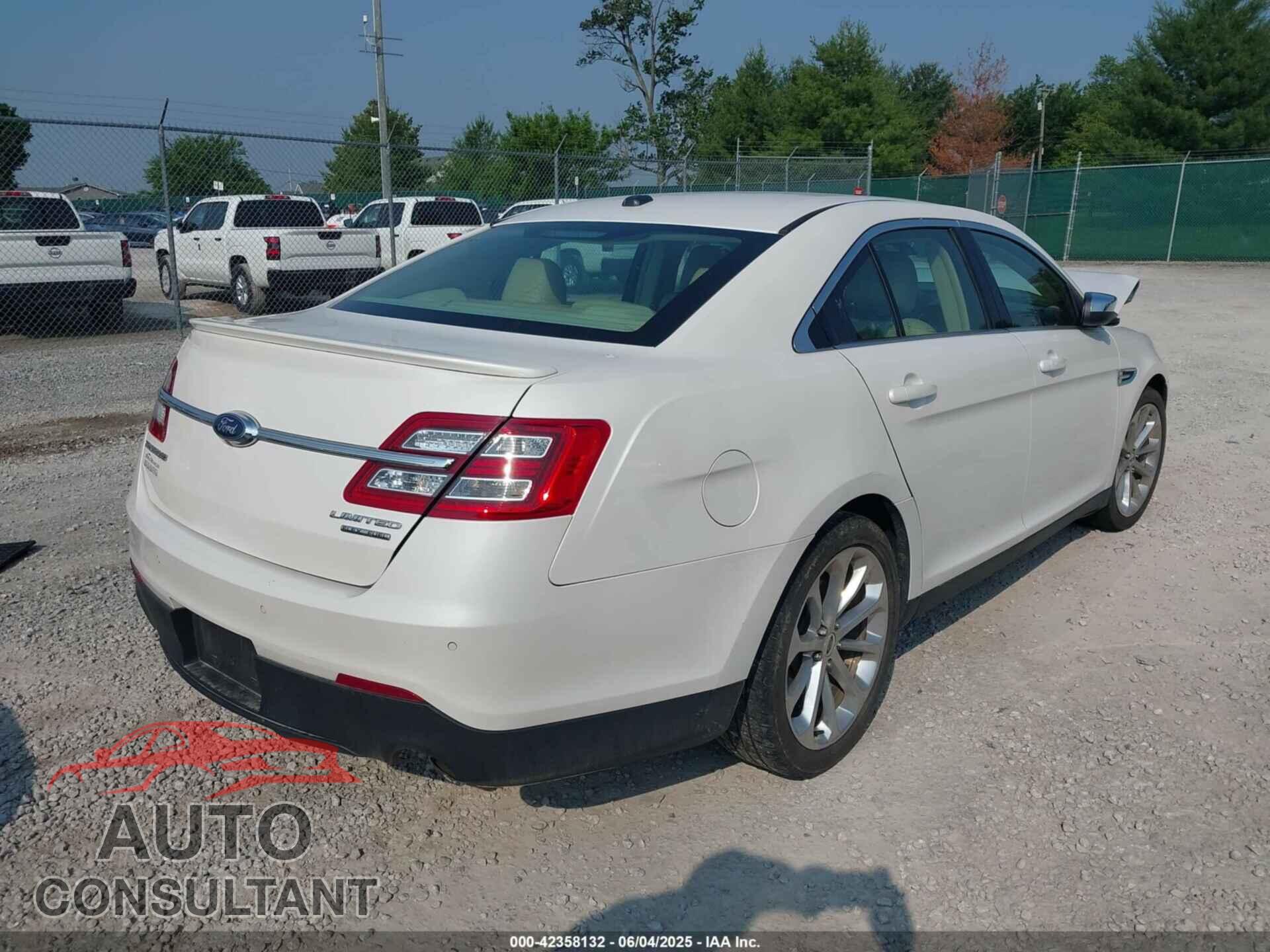 FORD TAURUS 2016 - 1FAHP2F89GG157721