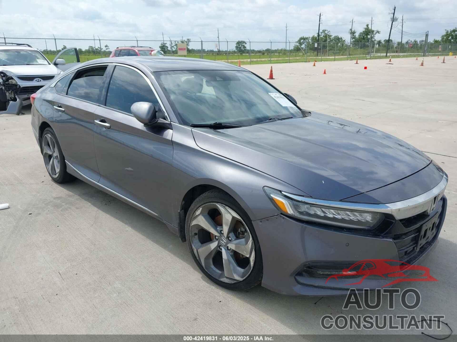 HONDA ACCORD 2018 - 1HGCV2F93JA024791