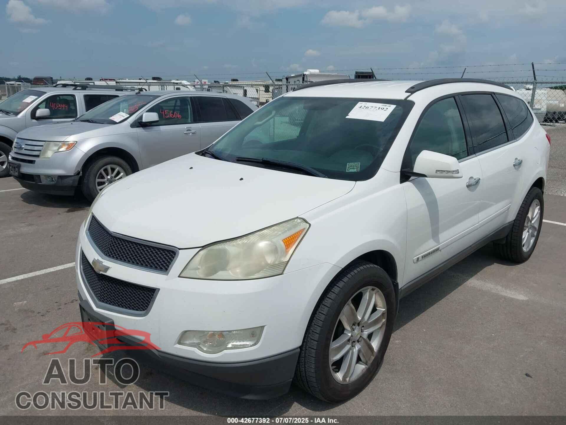 CHEVROLET TRAVERSE 2010 - 1GNLVFED7AS100185