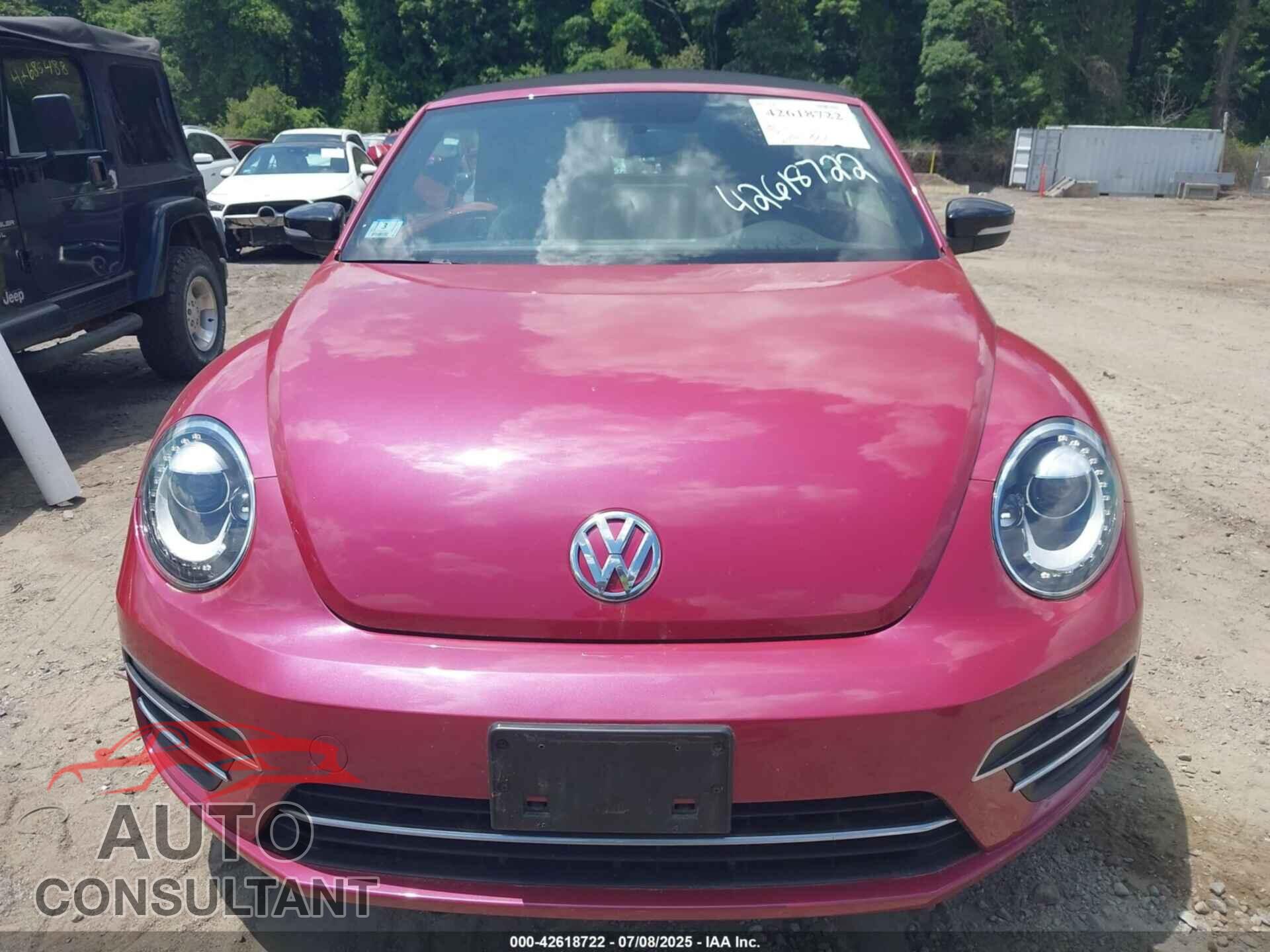 VOLKSWAGEN BEETLE 2017 - 3VW517AT2HM802446