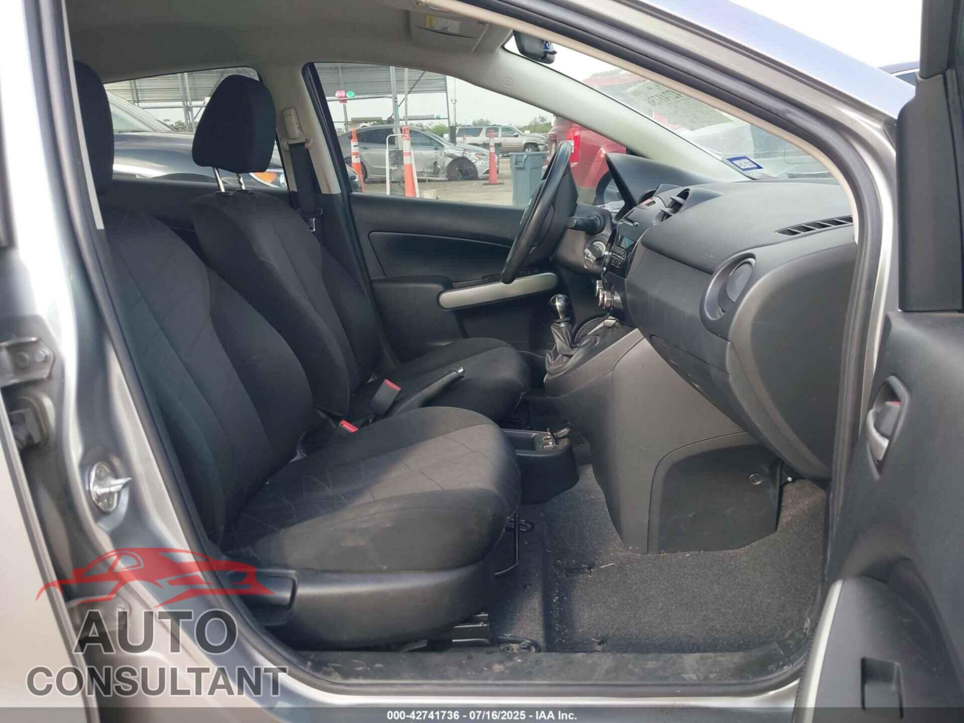 MAZDA MAZDA2 2014 - JM1DE1KY3E0186071
