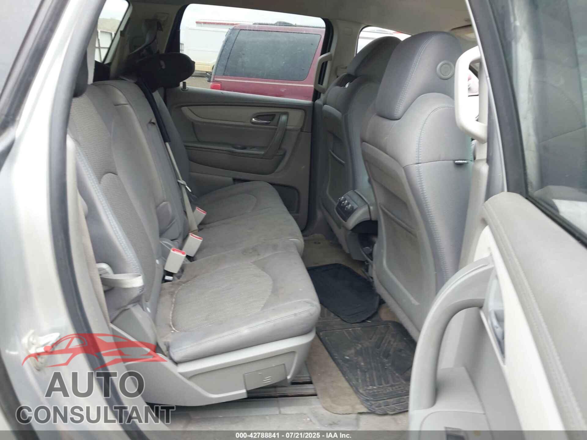 CHEVROLET TRAVERSE 2014 - 1GNKVFED9EJ151775