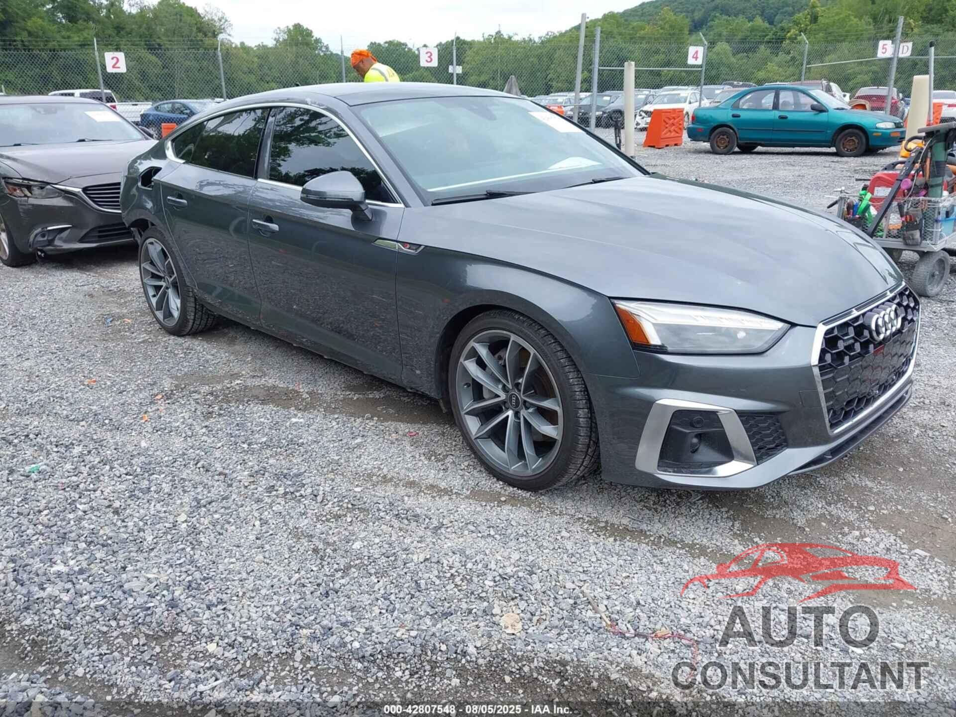 AUDI A5 SPORTBACK 2021 - WAUFACF53MA049377