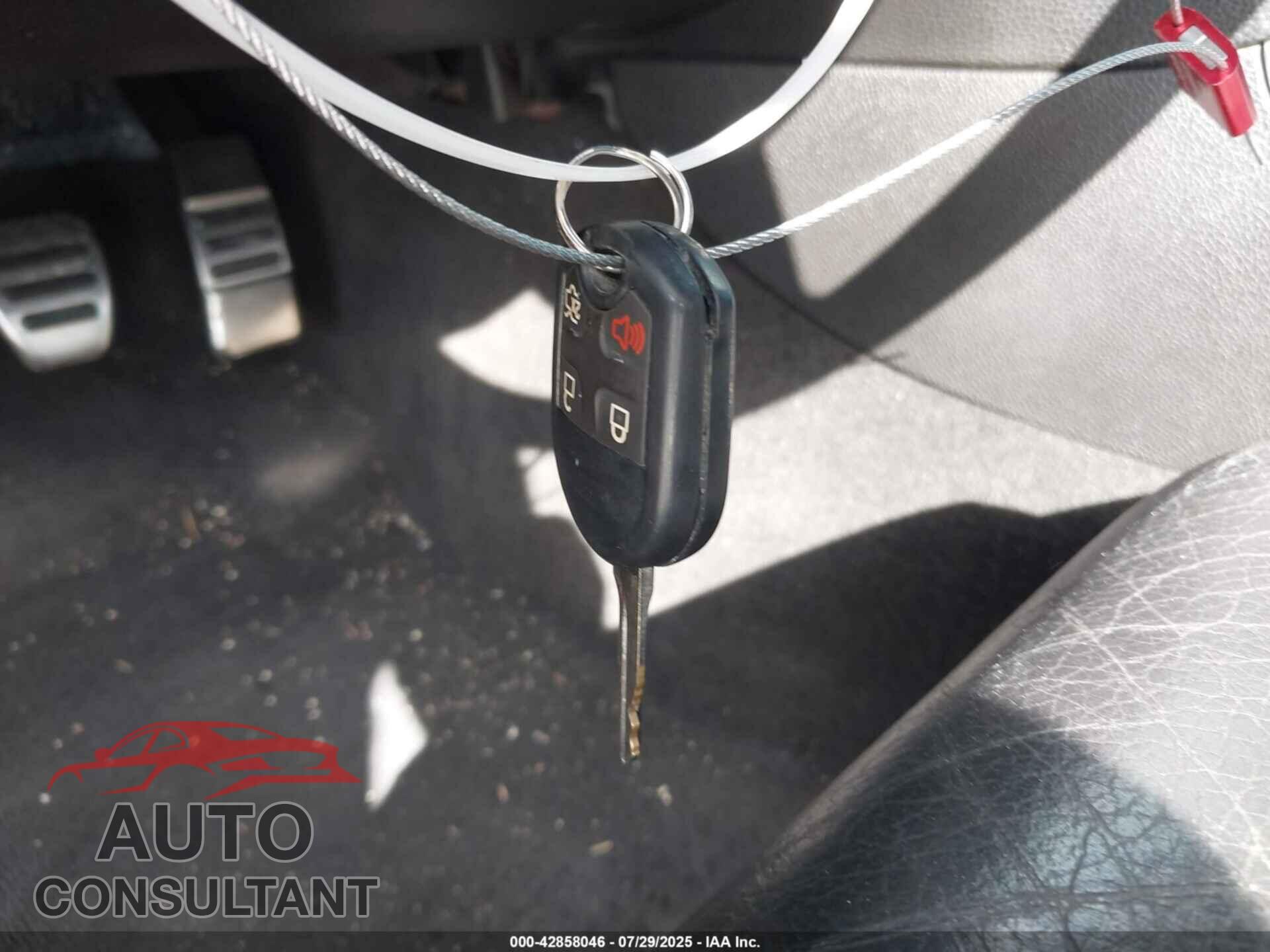 FORD MUSTANG 2011 - 1ZVBP8CF3B5134023