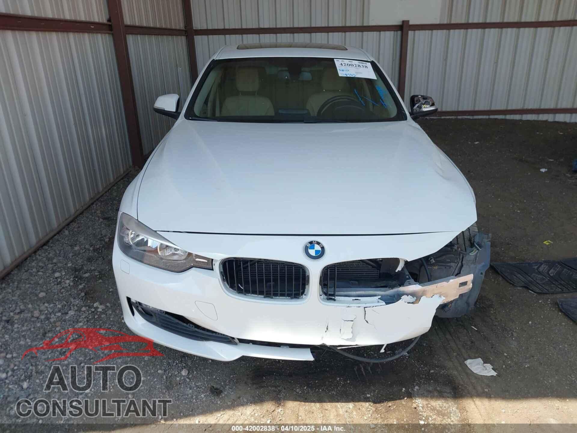 BMW 3 SERIES 2013 - WBA3B3C55DF531632