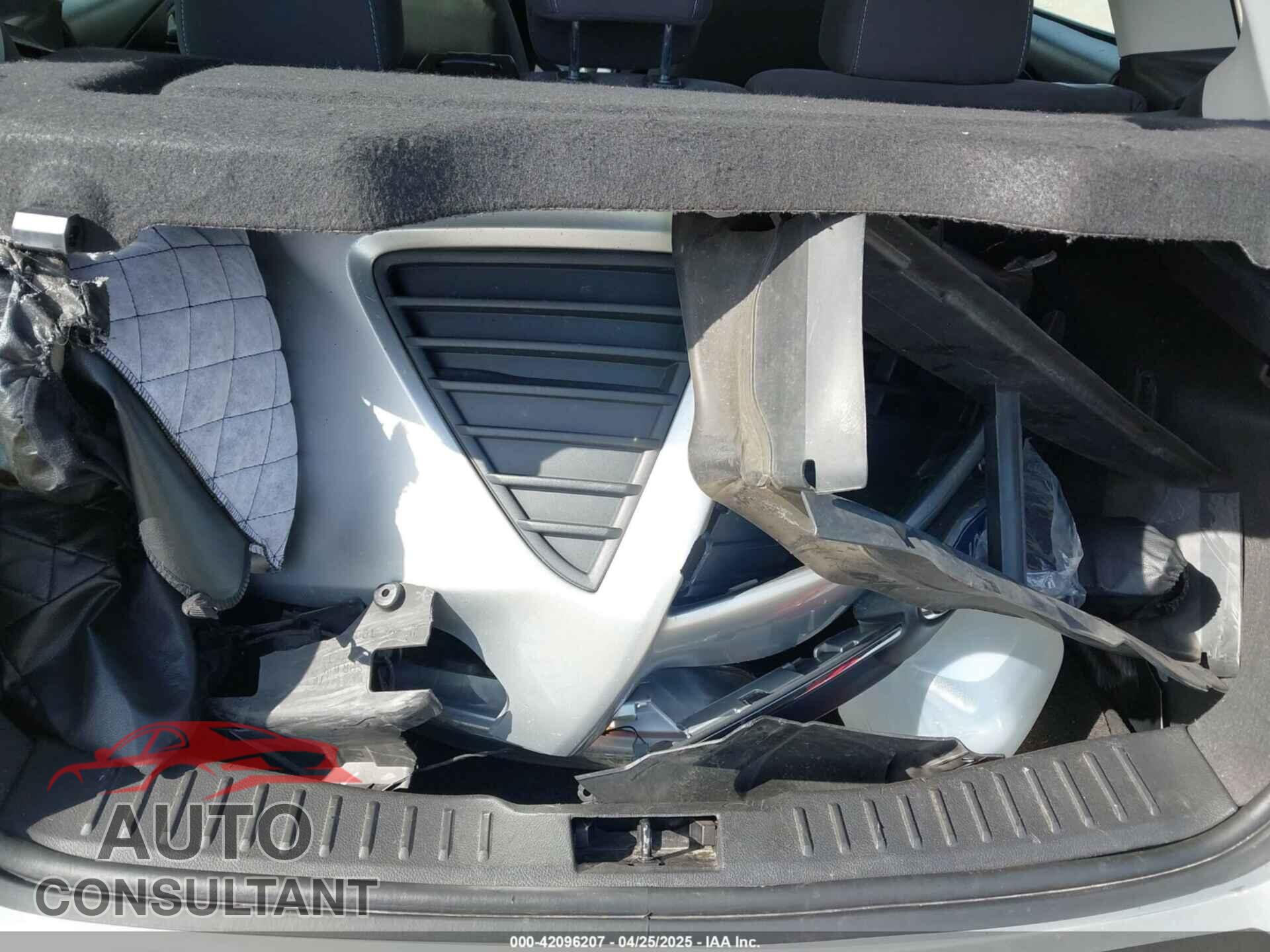 FORD FOCUS 2012 - 1FAHP3K20CL223856