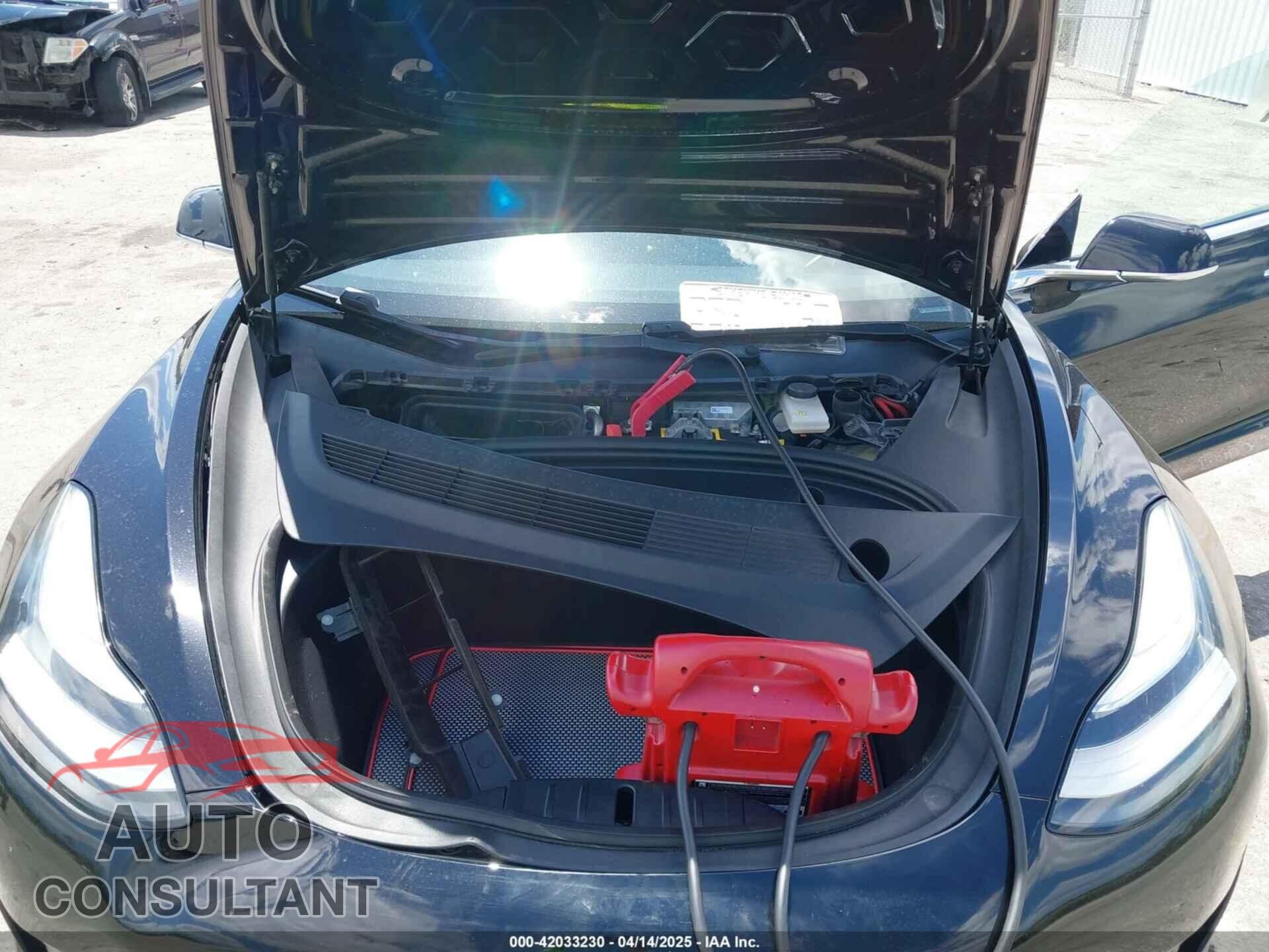 TESLA MODEL 3 2020 - 5YJ3E1EC5LF713103