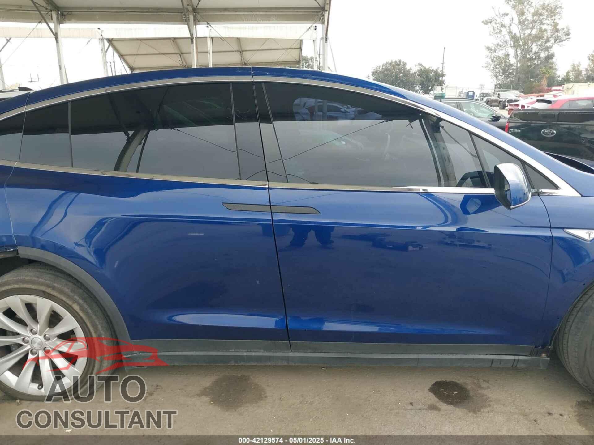 TESLA MODEL X 2016 - 5YJXCBE29GF018794