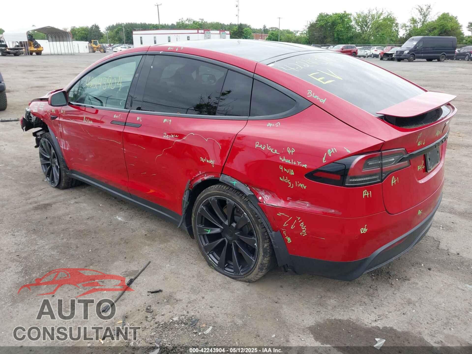 TESLA MODEL X 2023 - 7SAXCBE56PF368087