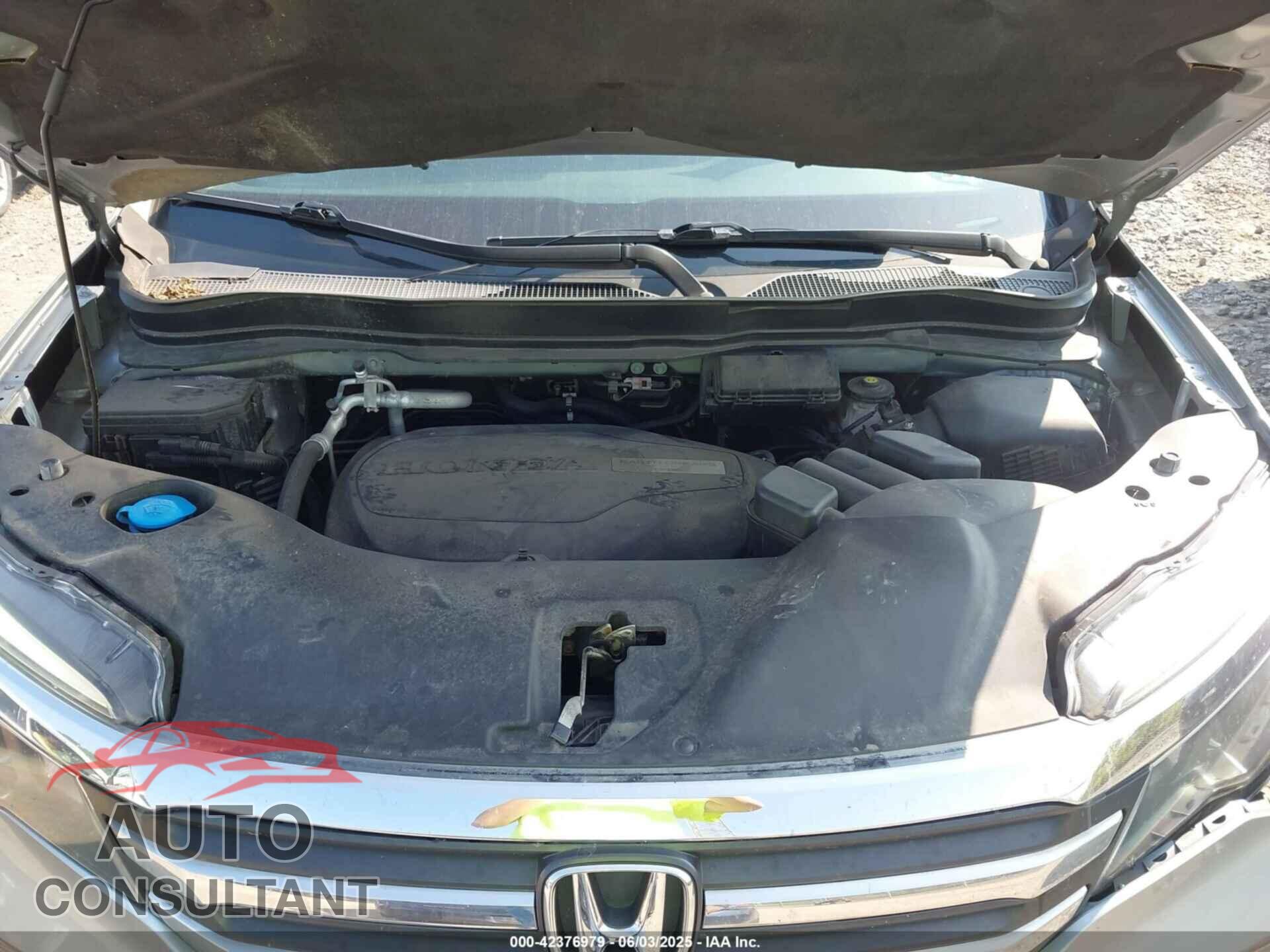 HONDA PILOT 2017 - 5FNYF6H55HB087797