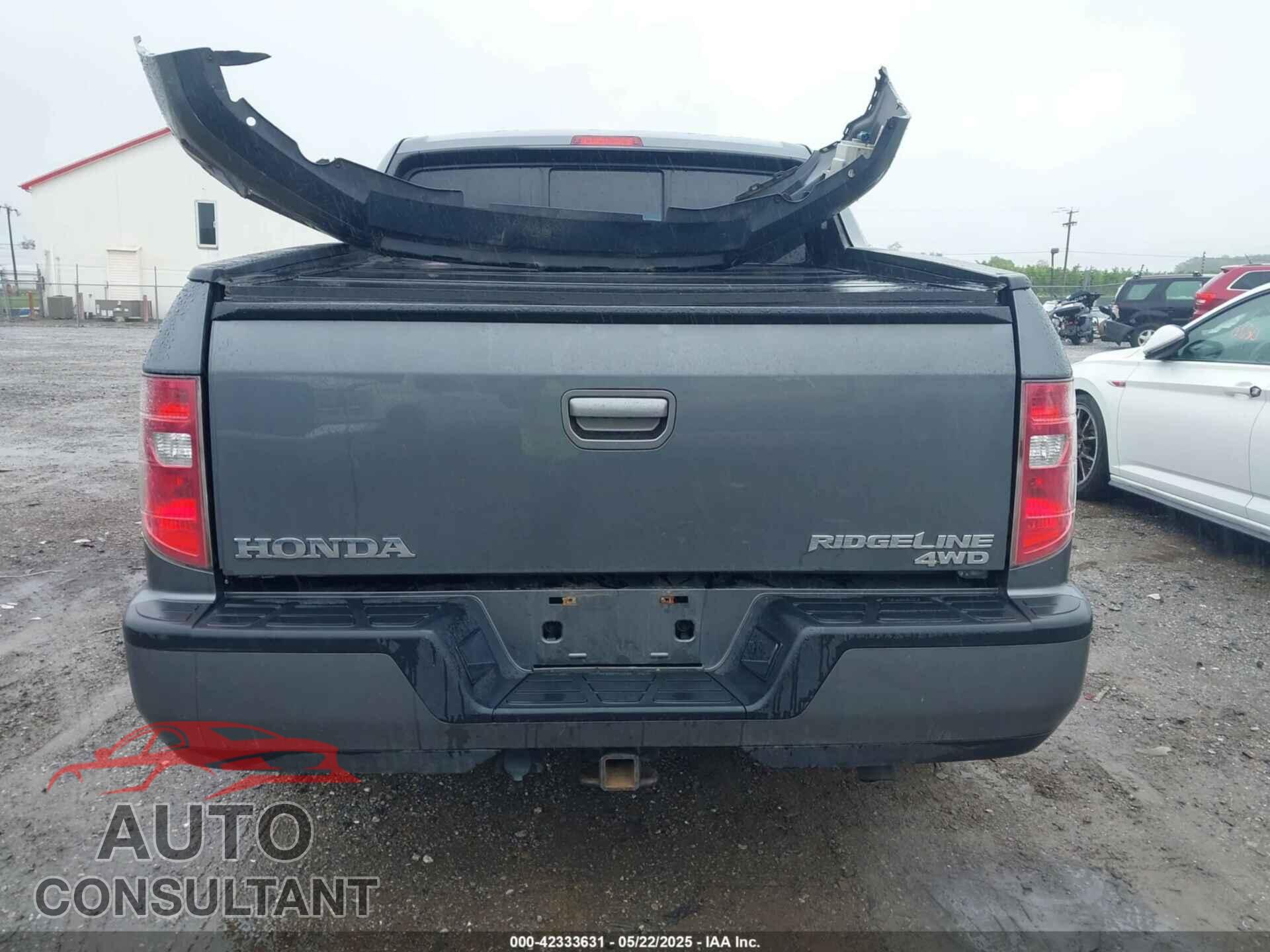 HONDA RIDGELINE 2011 - 5FPYK1F49BB010244