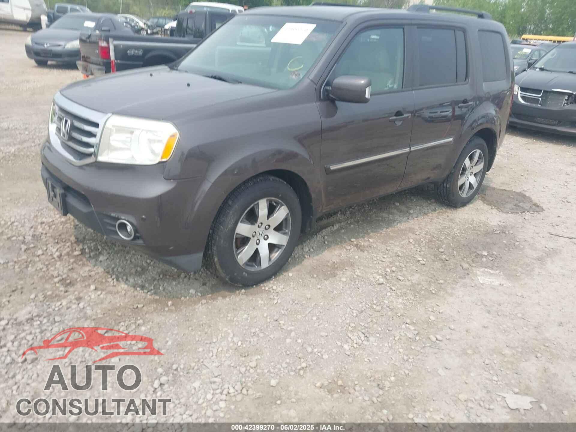 HONDA PILOT 2012 - 5FNYF4H92CB077051