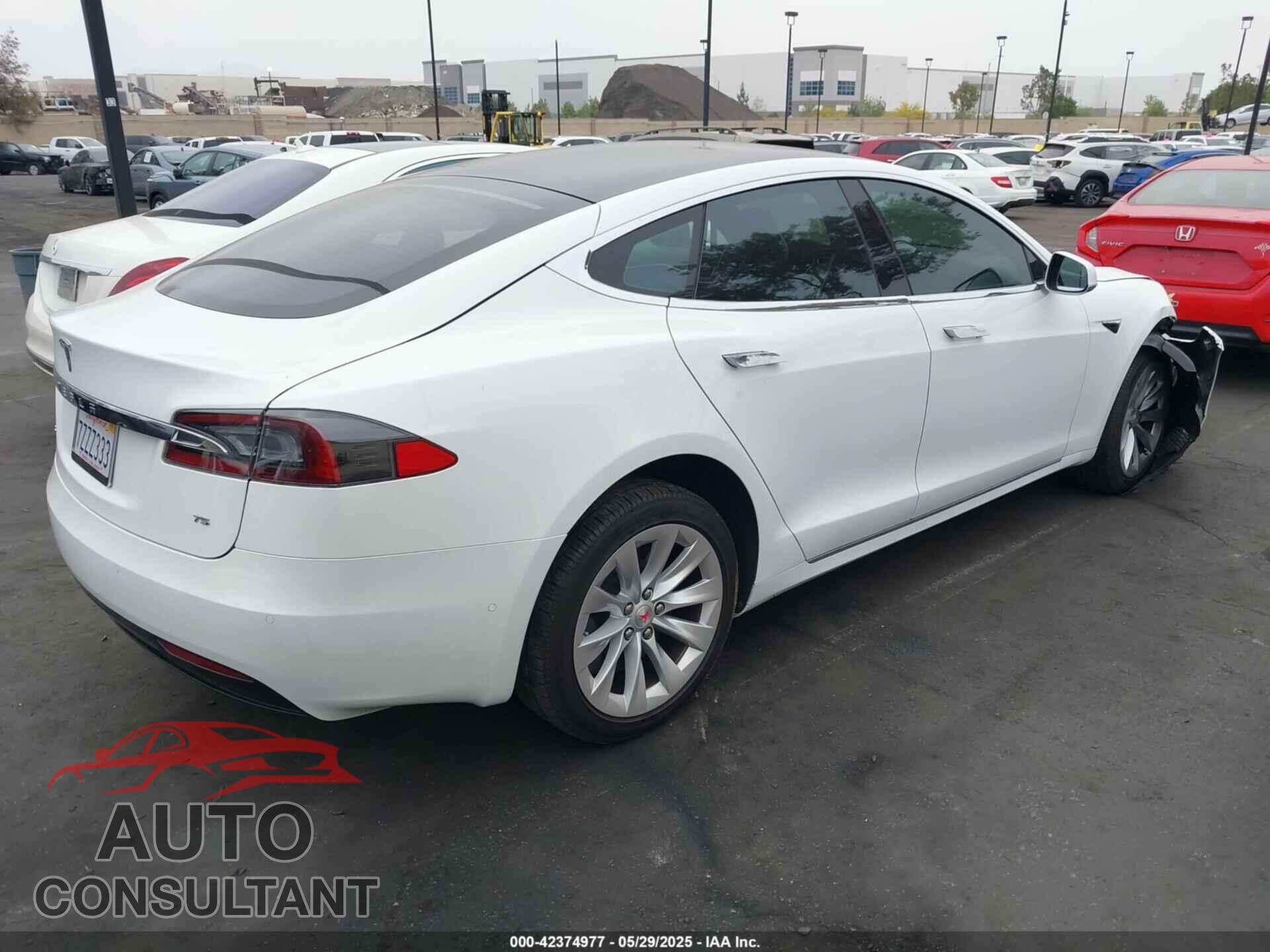 TESLA MODEL S 2017 - 5YJSA1E19HF189578