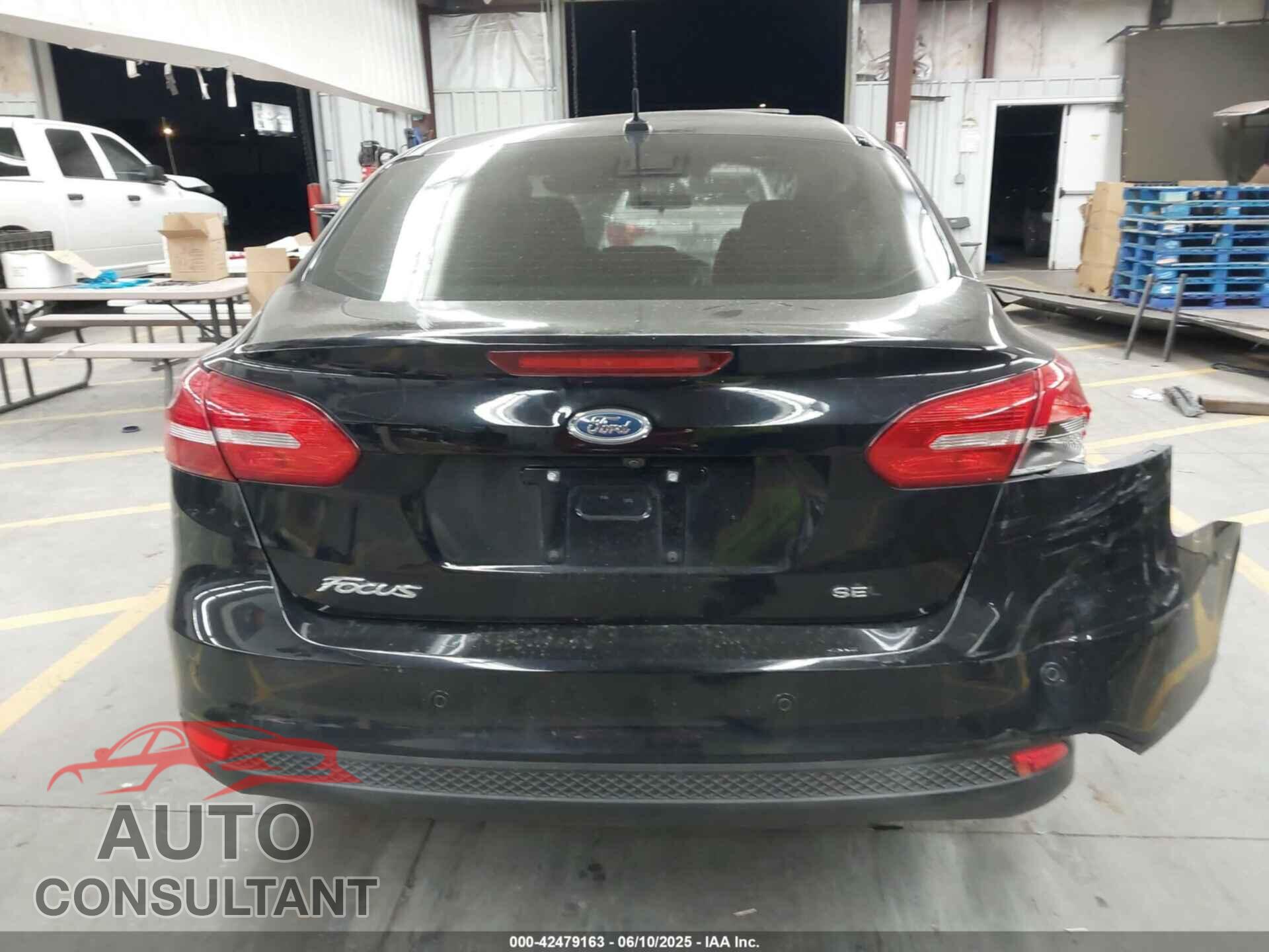 FORD FOCUS 2017 - 1FADP3H22HL314642