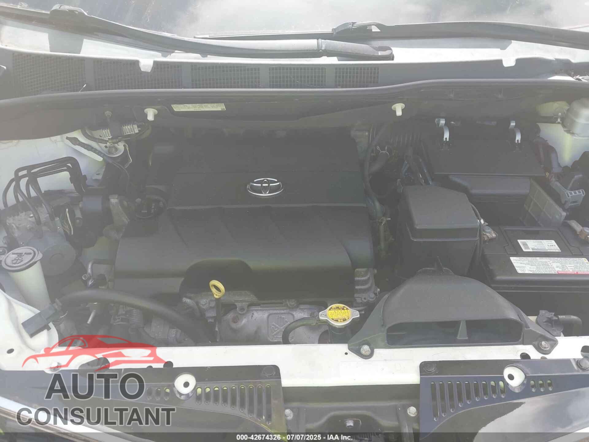 TOYOTA SIENNA 2013 - 5TDYK3DC6DS316864