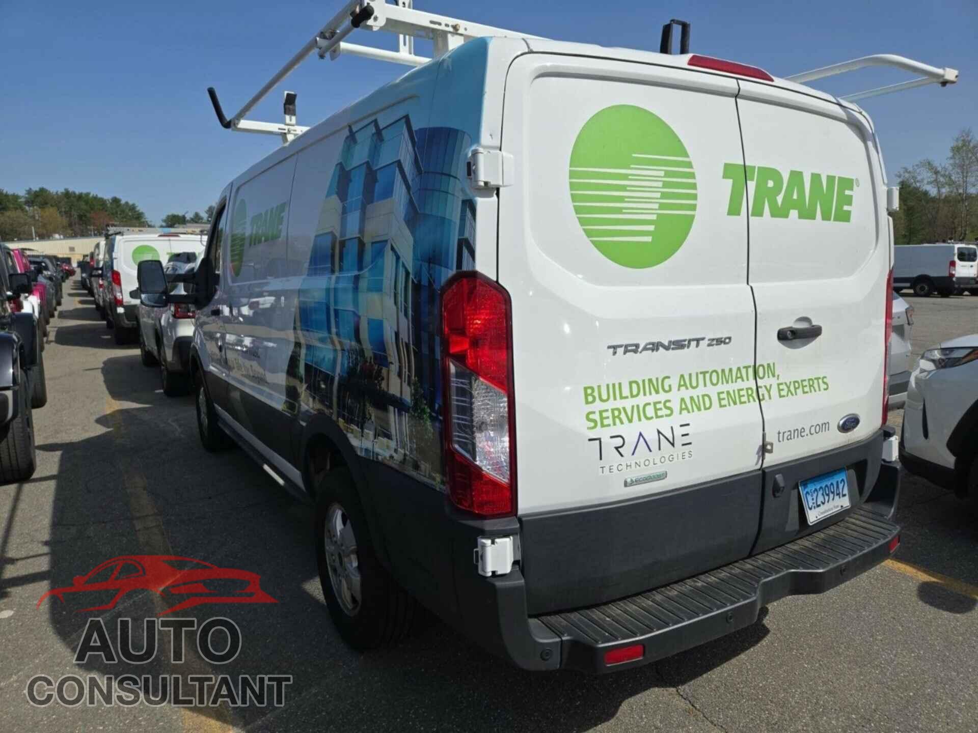 FORD TRANSIT 2020 - 1FTBR1YG9LKA50460