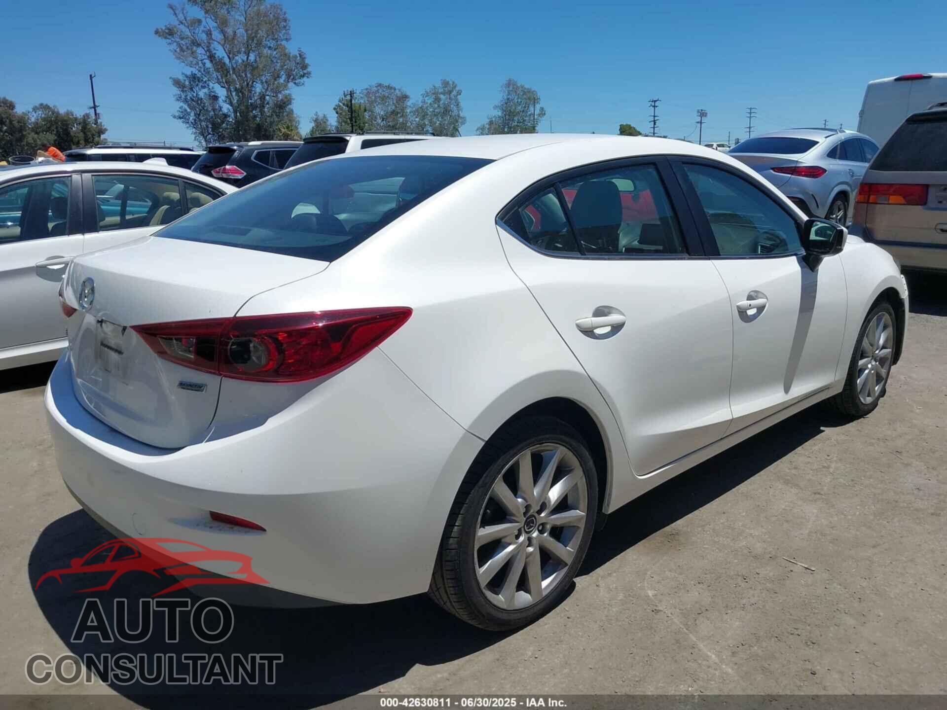 MAZDA MAZDA3 2017 - 3MZBN1V75HM115091