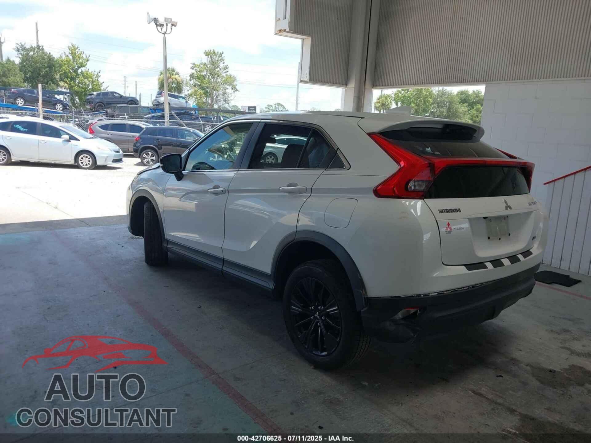 MITSUBISHI ECLIPSE CROSS 2018 - JA4AT4AA3JZ045208