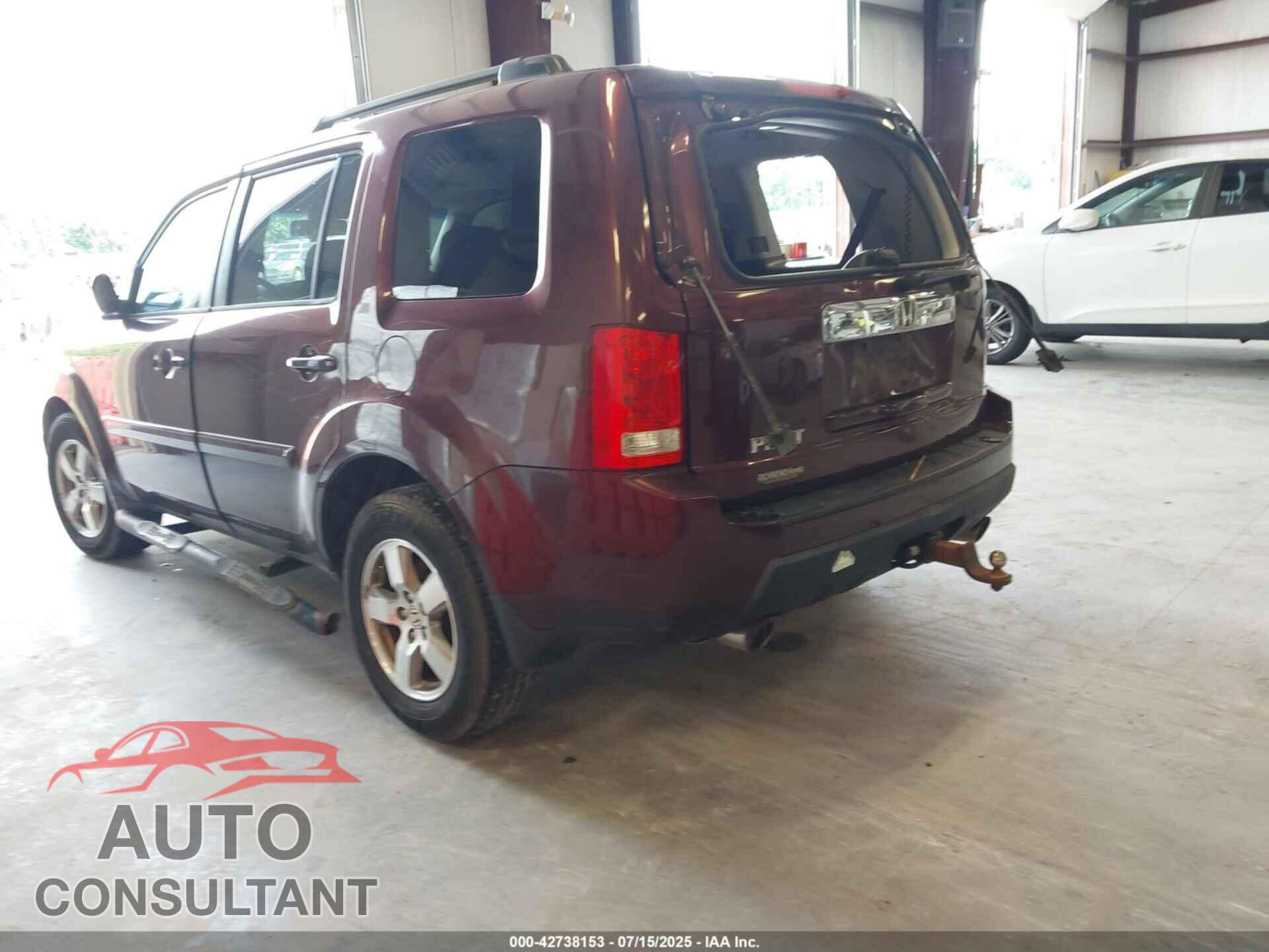 HONDA PILOT 2011 - 5FNYF3H51BB020006