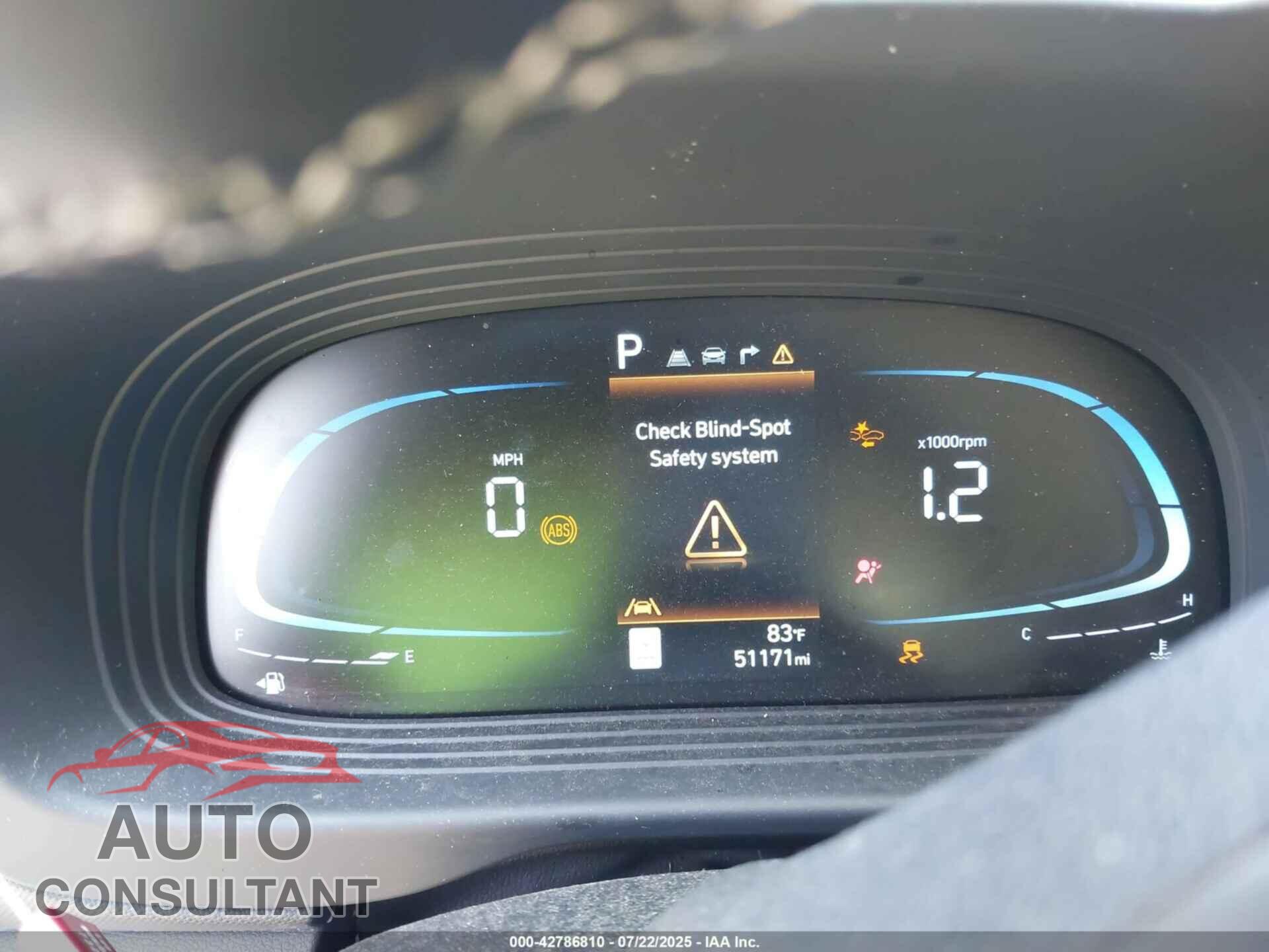 HYUNDAI VENUE 2023 - KMHRC8A32PU245399