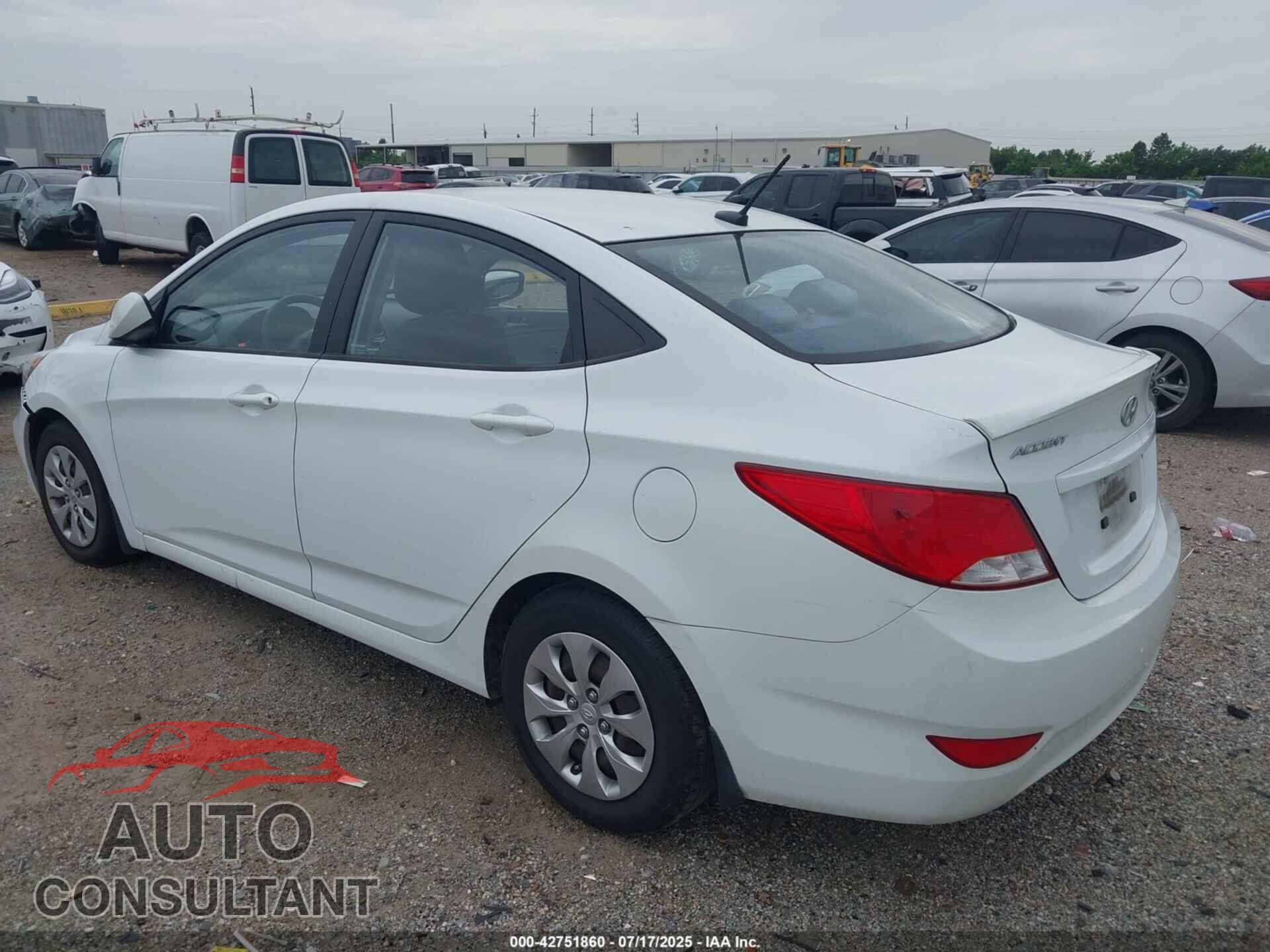 HYUNDAI ACCENT 2015 - KMHCT4AE5FU802465