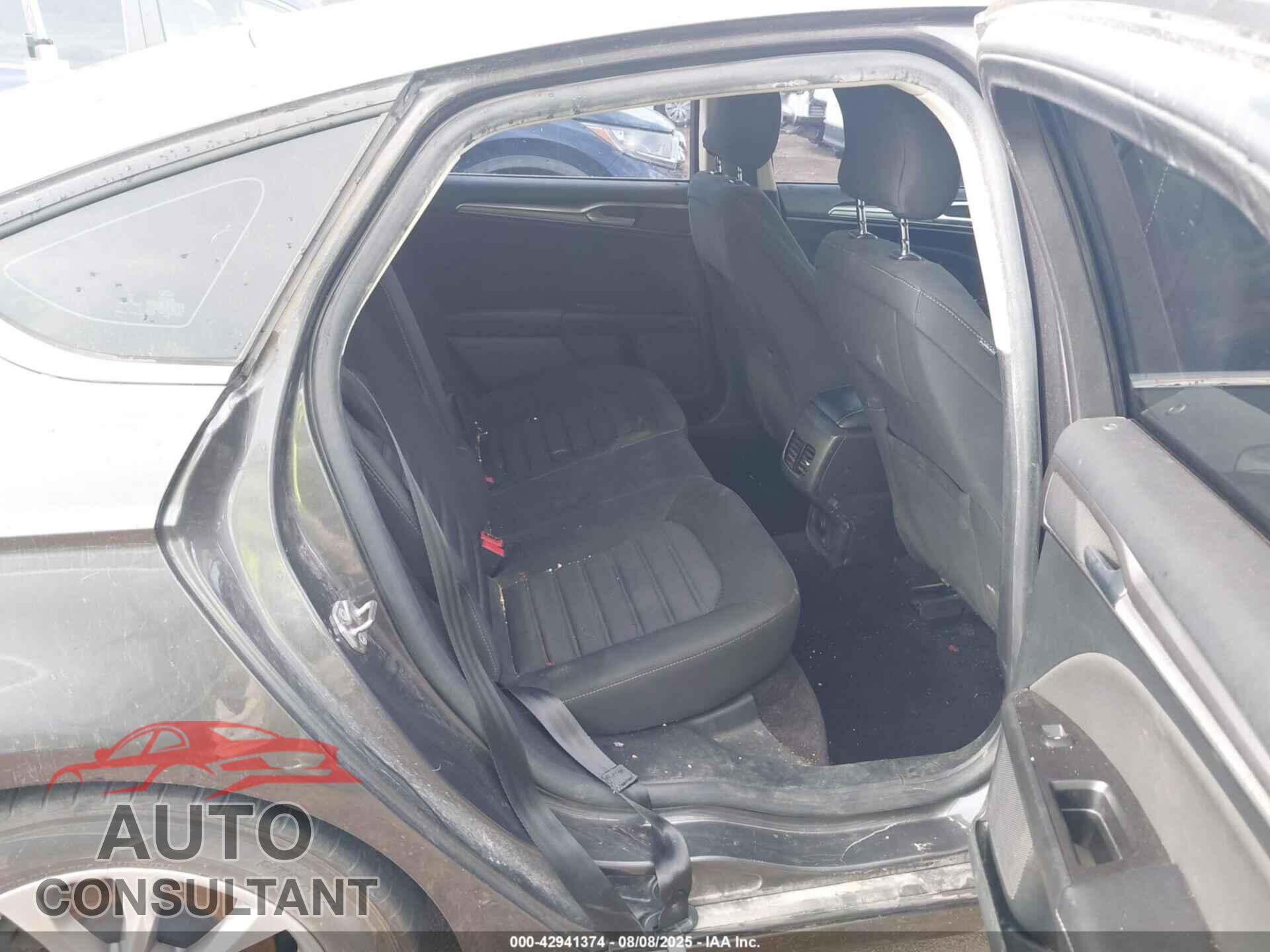 FORD FUSION 2017 - 3FA6P0H72HR109729