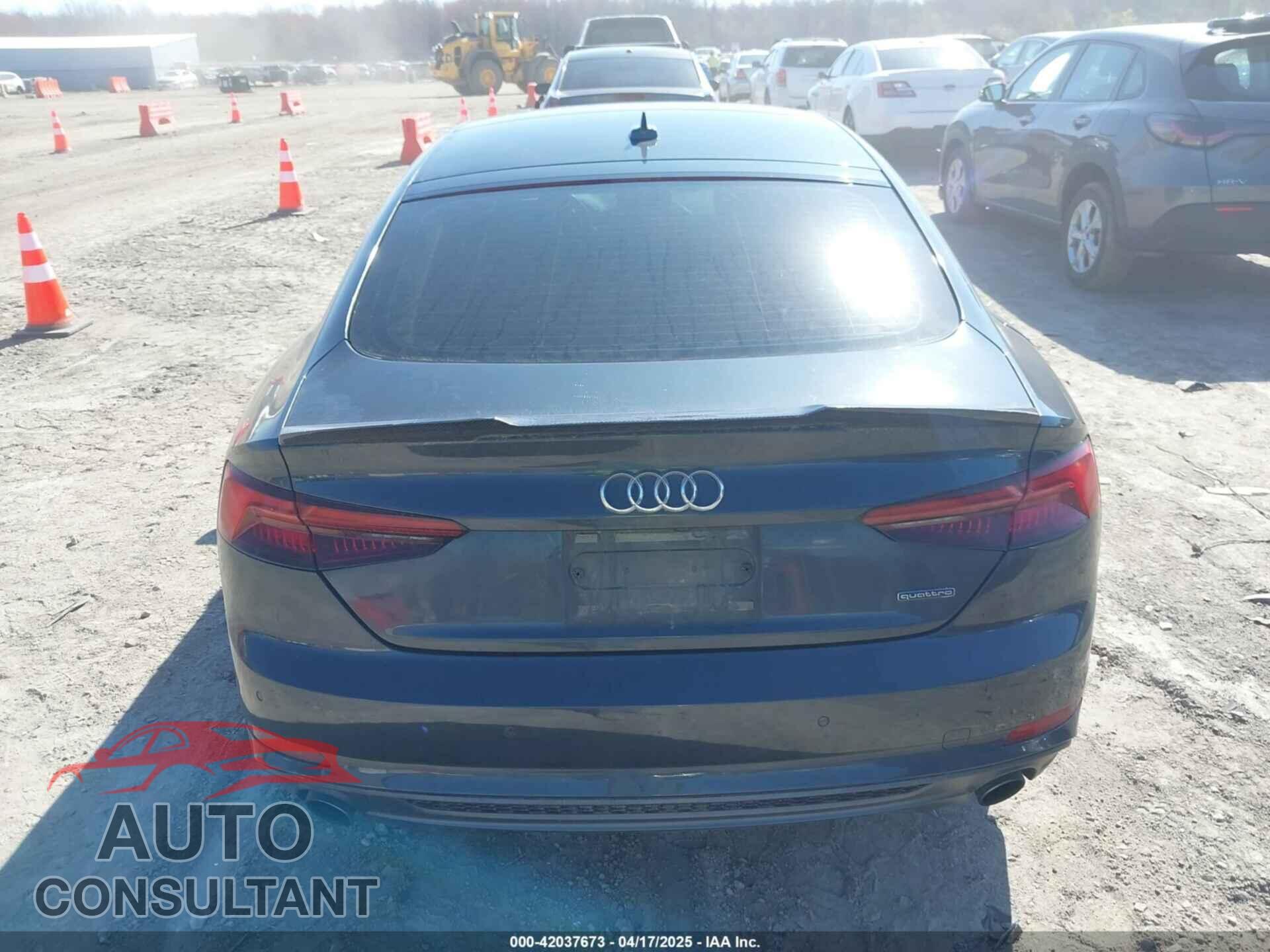 AUDI A5 2018 - WAUENCF53JA132769