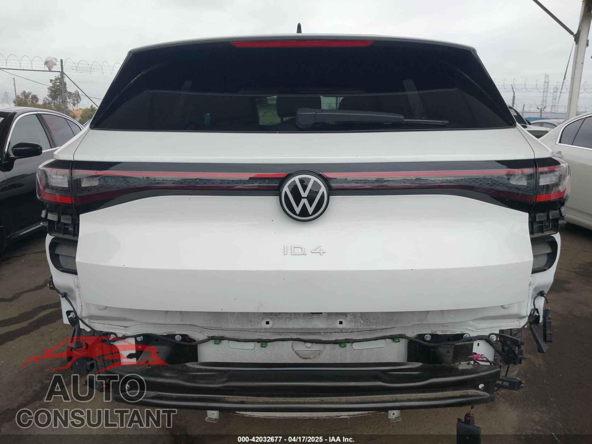 VOLKSWAGEN ID.4 2023 - 1V25MPE84PC030269