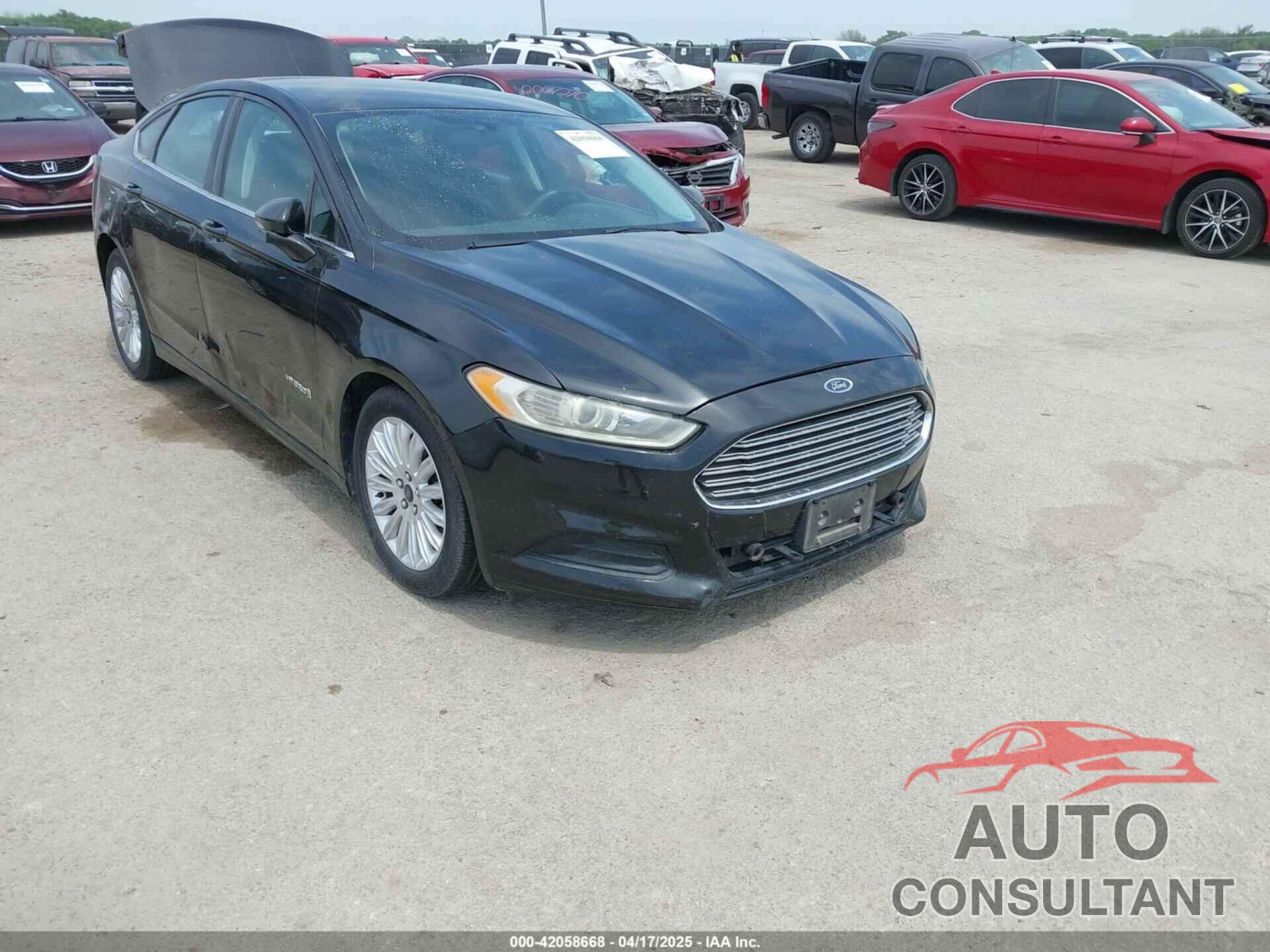 FORD FUSION HYBRID 2013 - 3FA6P0LU8DR272179