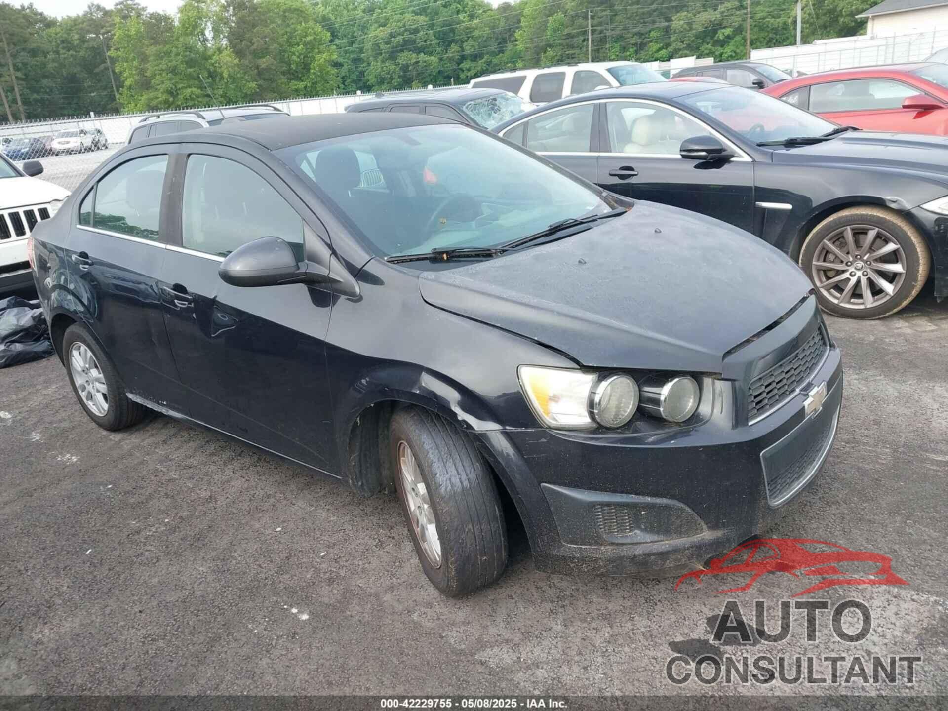 CHEVROLET SONIC 2015 - 1G1JC5SHXF4131748