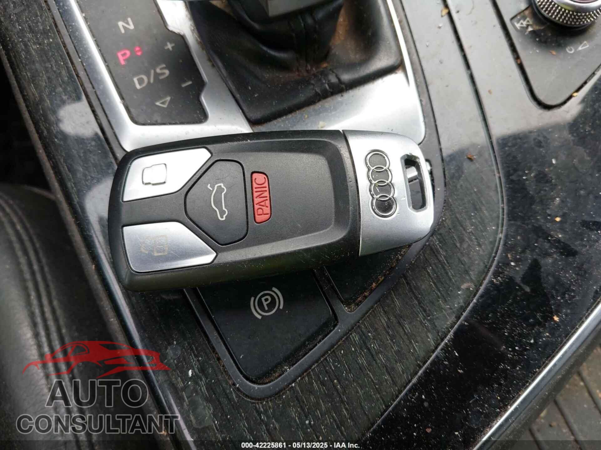 AUDI Q7 2019 - WA1LAAF7XKD006382