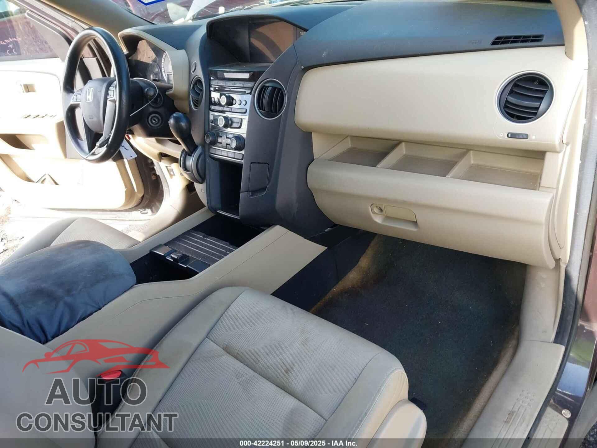 HONDA PILOT 2014 - 5FNYF3H24EB021337