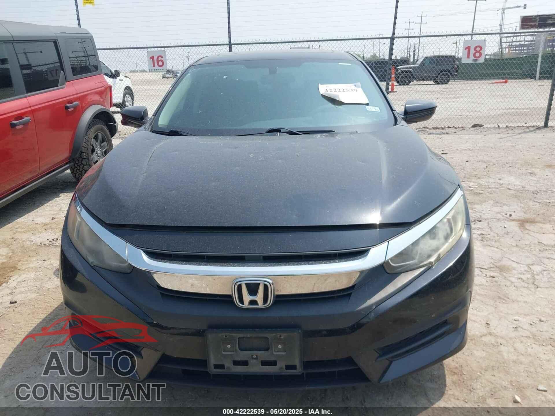 HONDA CIVIC 2018 - 2HGFC2F79JH597603