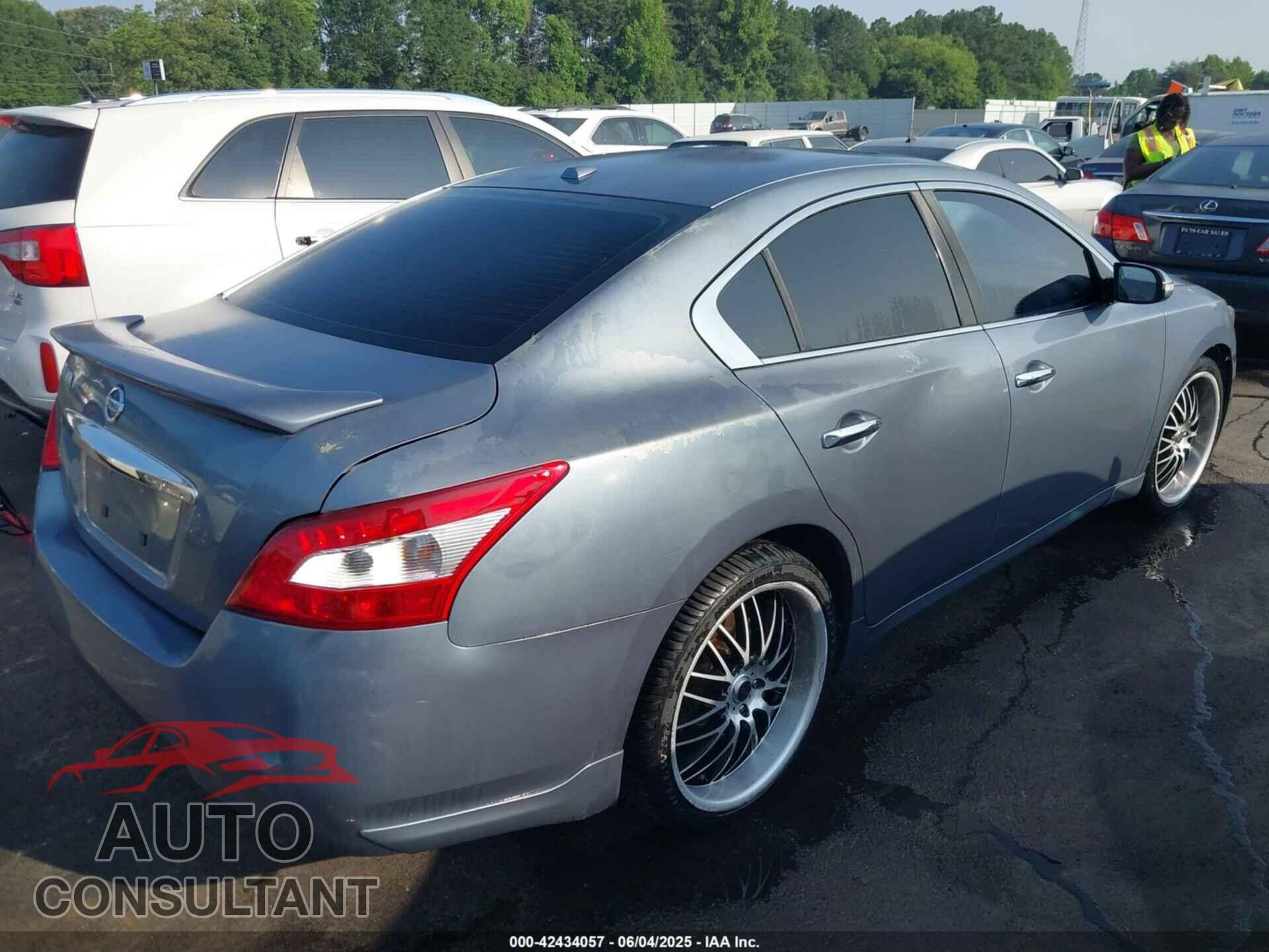 NISSAN MAXIMA 2010 - 1N4AA5AP8AC808466